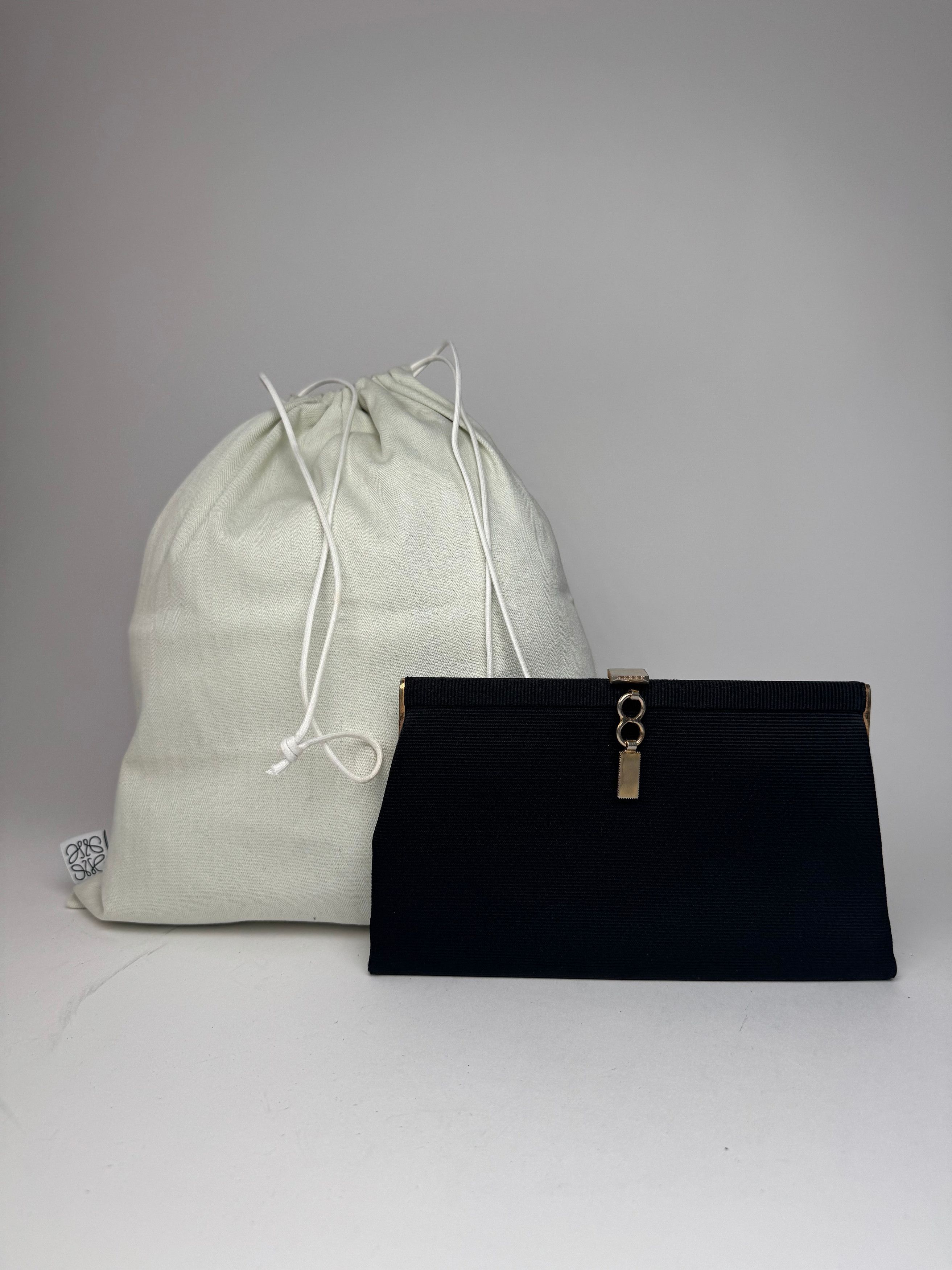 Loewe Vintage Madrid 70s Clutch Black Size ONE SIZE - 1 Thumbnail