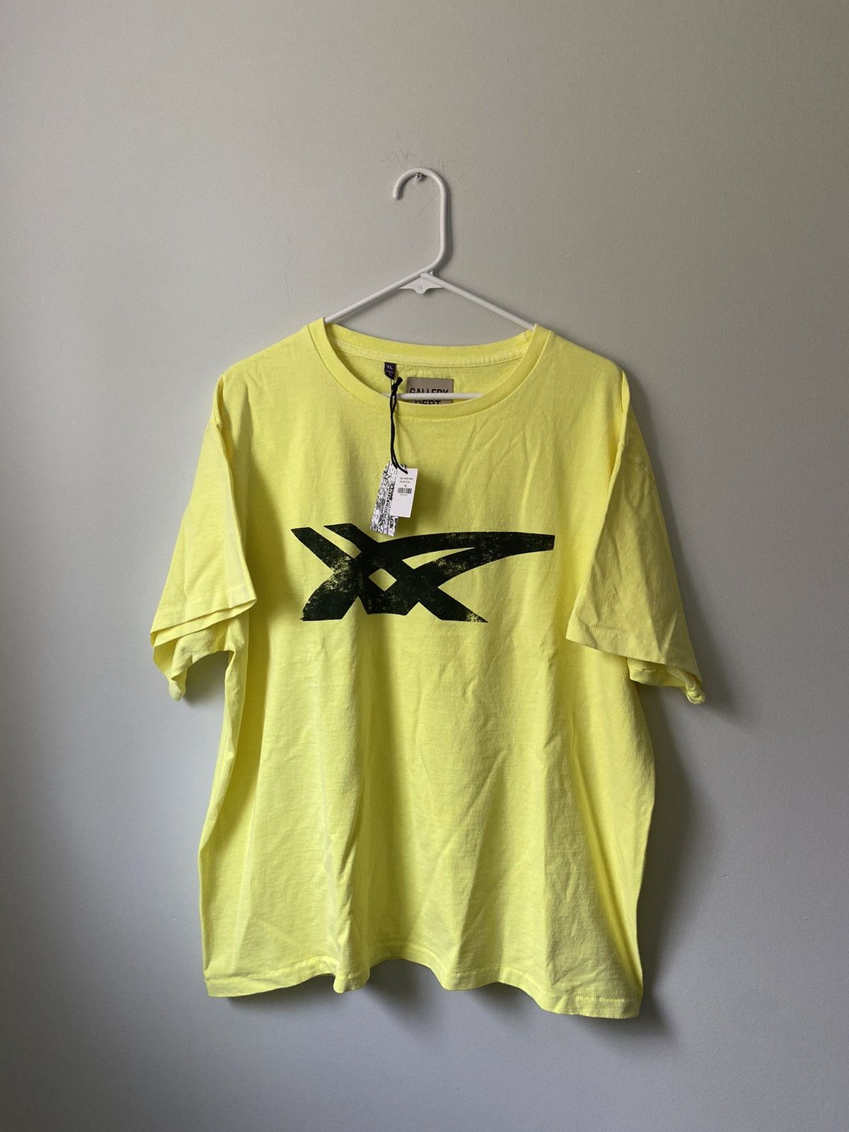 image of Asics Complexcon Exclusive T-Shirt in Neon Yellow, Men's (Size XL)