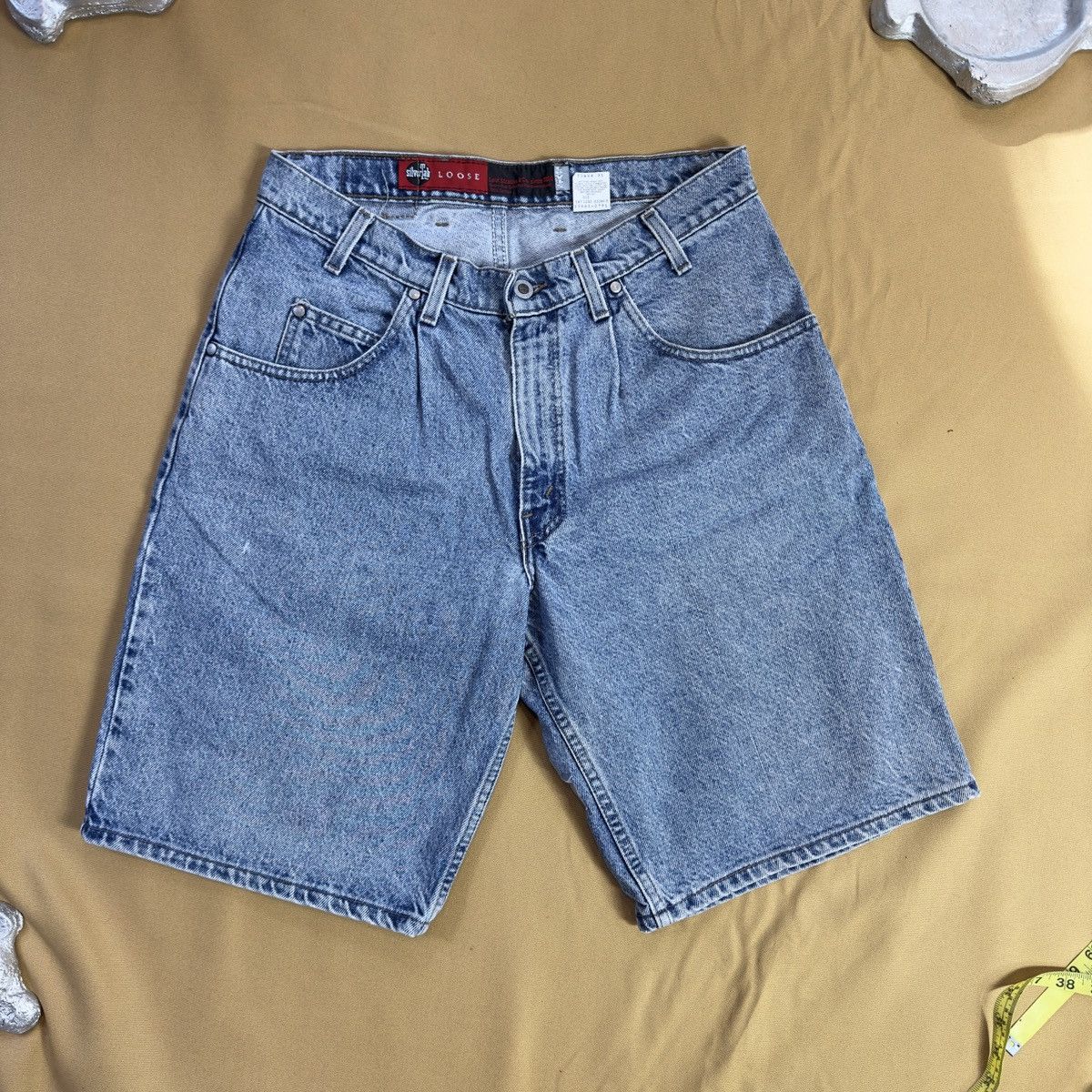 Levi's 90s made in USA Silver tab shorts Size US 33 - 2 Thumbnail