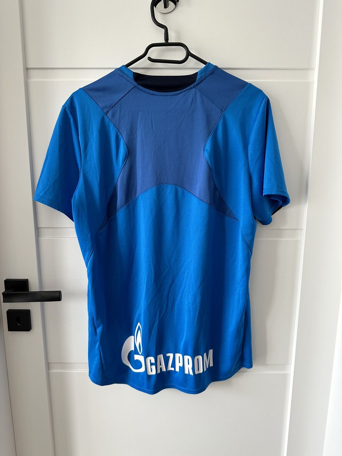 Umbro Schalke 04 Umbro blue soccer jersey football training Size US M / EU 48-50 / 2 - 5 Thumbnail