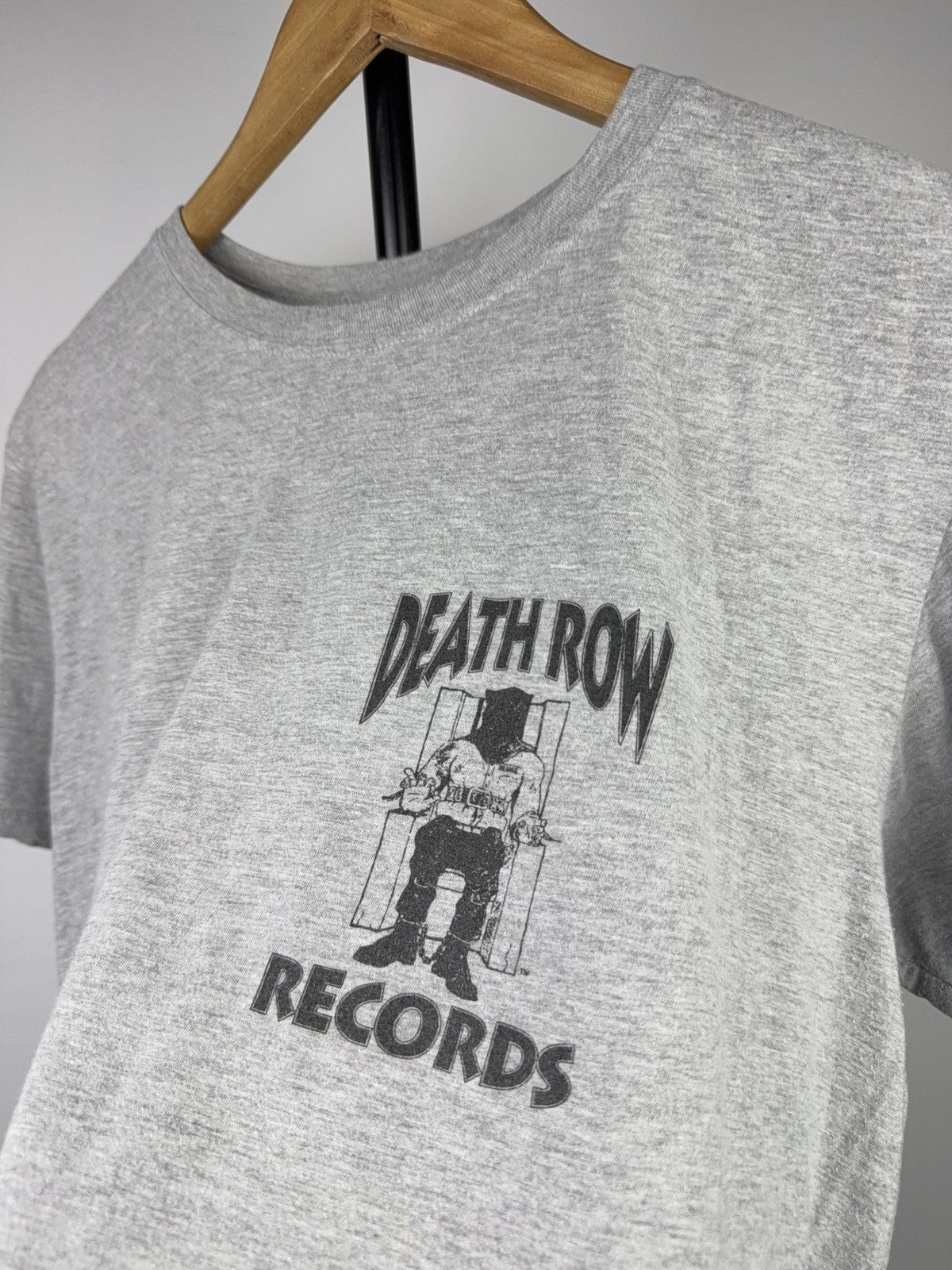 Band Tees Death Row Records Electric Chair Logo 2010-2020s T-Shirt Size US M / EU 48-50 / 2 - 5 Thumbnail