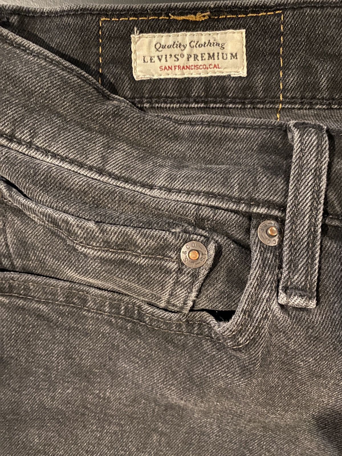 Levi's Levi’s Premium 511 Black Size US 32 / EU 48 - 3 Thumbnail