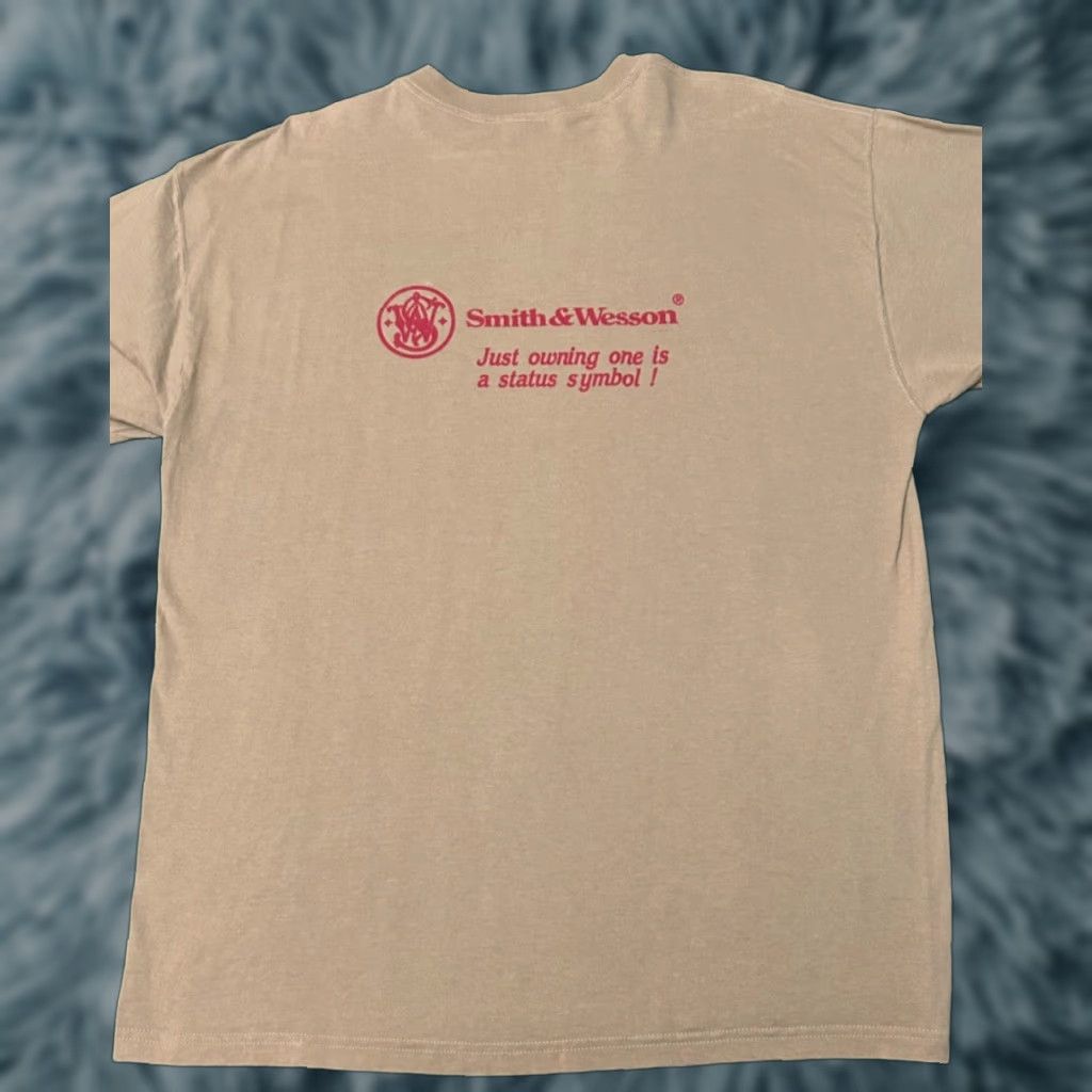 Vintage VINTAGE Smith & Wesson Promo T-Shirt Mens XL Beige 90s Status Symbol Biker Hip Hop Punk Grunge Outdoor VTG Shirt Mens XL Size US XL / EU 56 / 4 - 1 Thumbnail