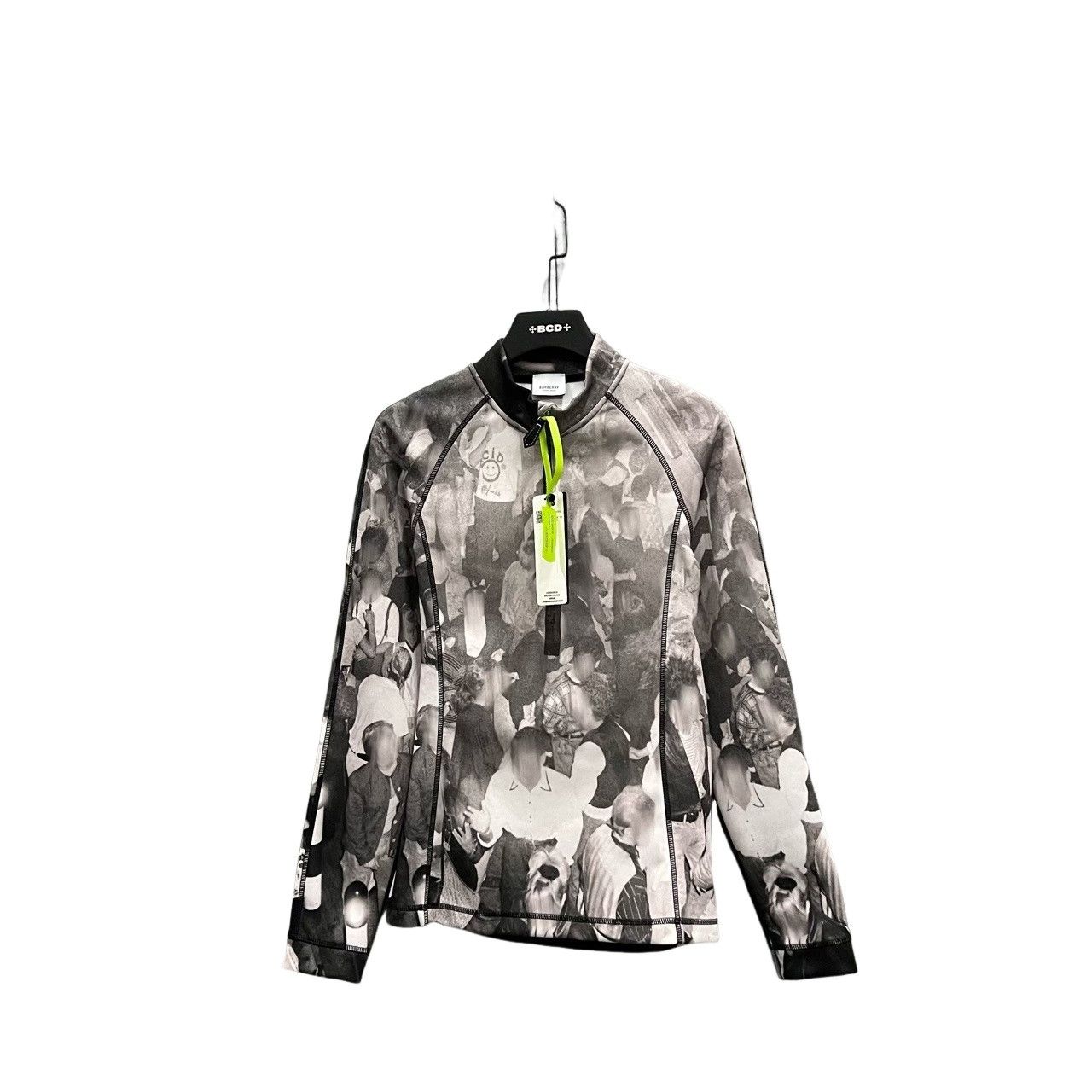 Burberry Burberry Graphic Print Half Zip Long Sleeve T-Shirt Size S Size US S / EU 44-46 / 1 - 1 Thumbnail