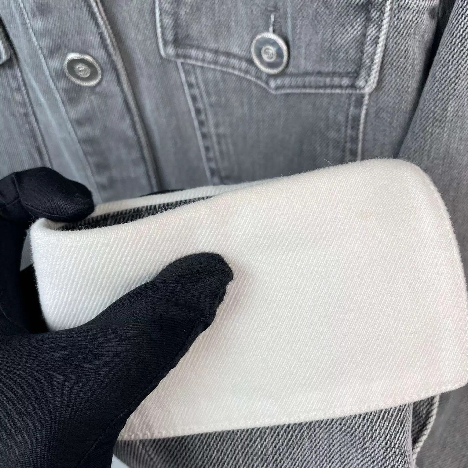 Chanel CHANEL 95 New GrayWhite Colorblock Den Jacket 34 Size XS / US 0-2 / IT 36-38 - 4 Thumbnail