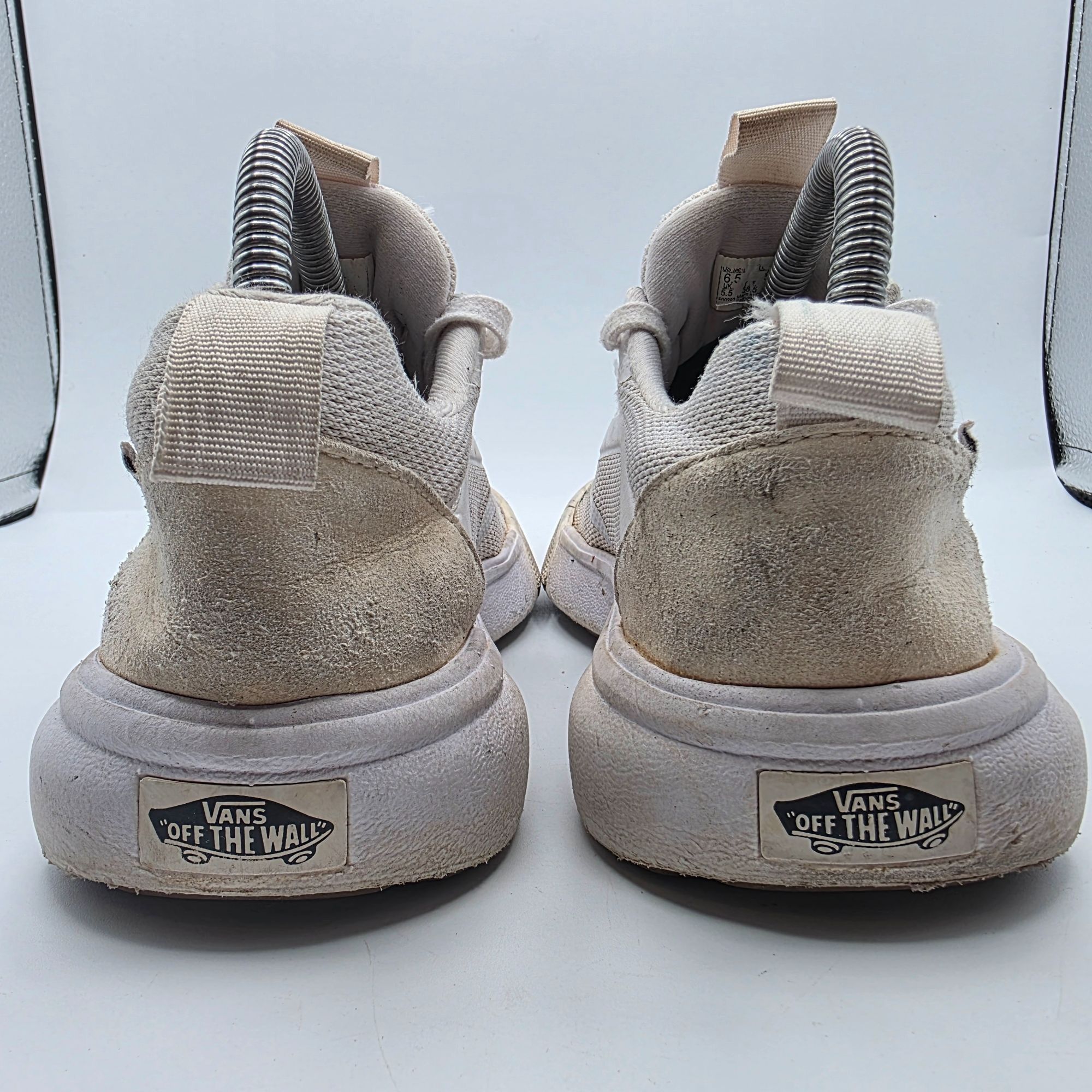 Vans Vans UltraRange Womens 8 White Athletic Shoes Lightweight Ca Size US 8 / IT 38 - 5 Thumbnail