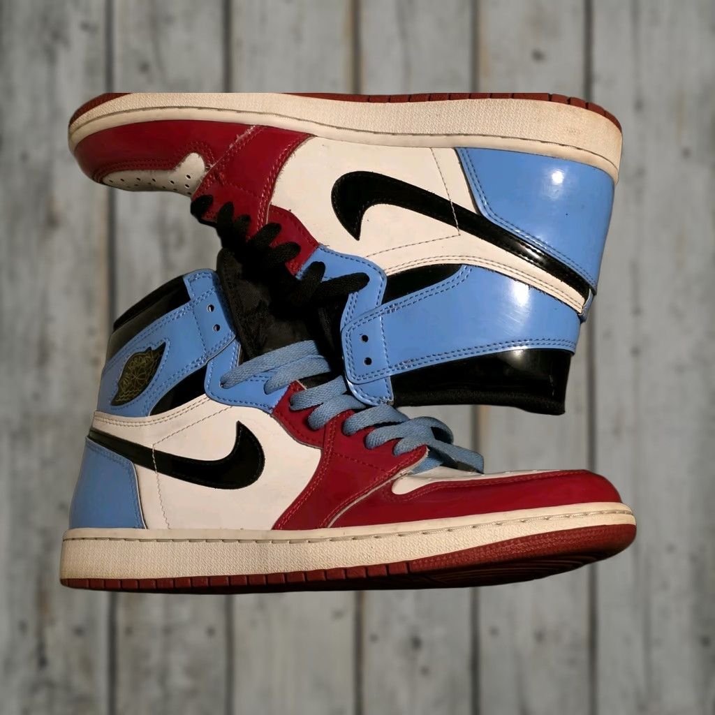 Jordan Brand Jordan 1 Retro OG High Fearless - Size 9.5 Men Basketball Sneaker White University Blue Varsity Red Black Patent Leather Nike Air Jordan 1 CK5666-100 Size US 10 / EU 43 - 1 Thumbnail