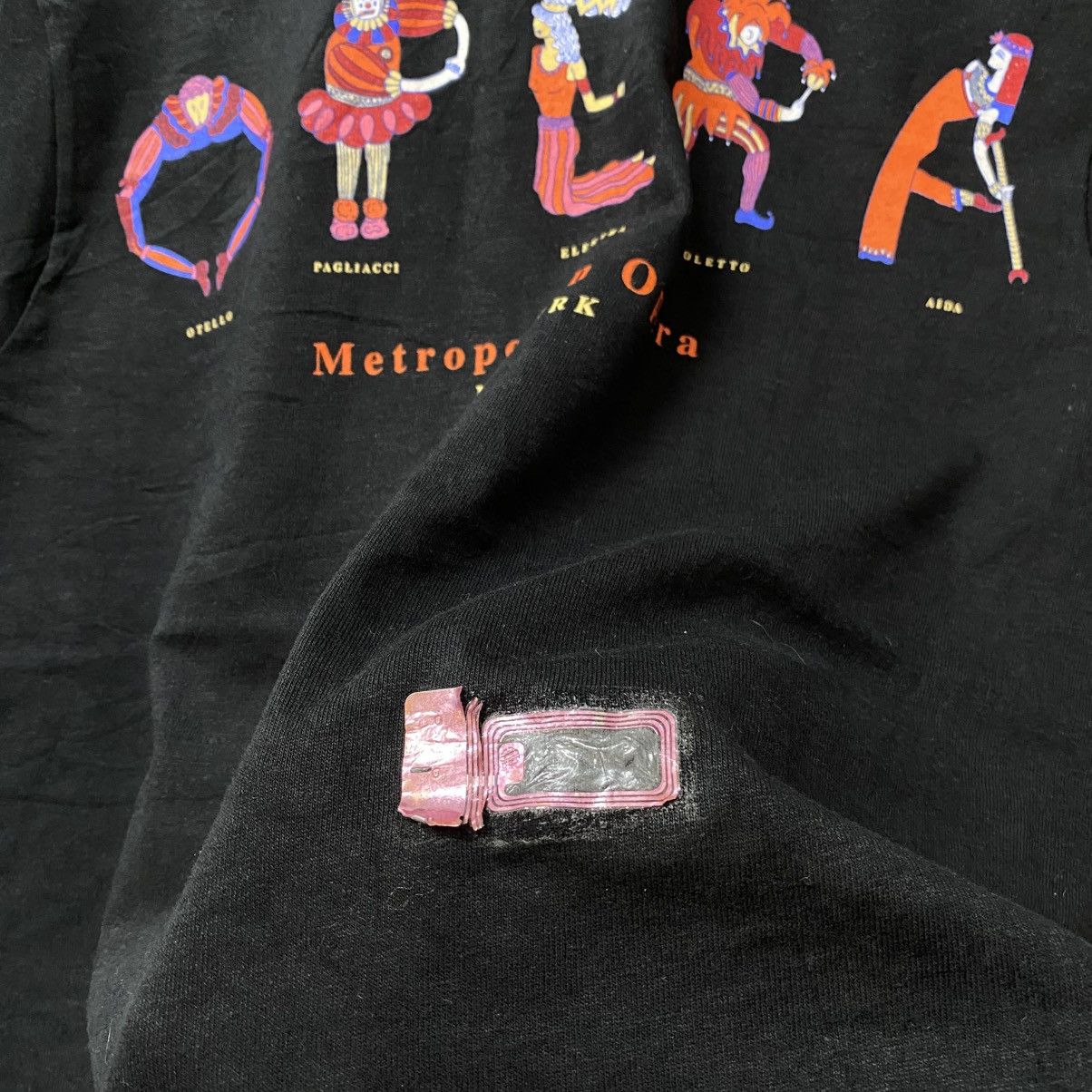 Vintage Vintage 90s Metropolitan Opera New York Art Graphic Tee Size US S / EU 44-46 / 1 - 7 Thumbnail