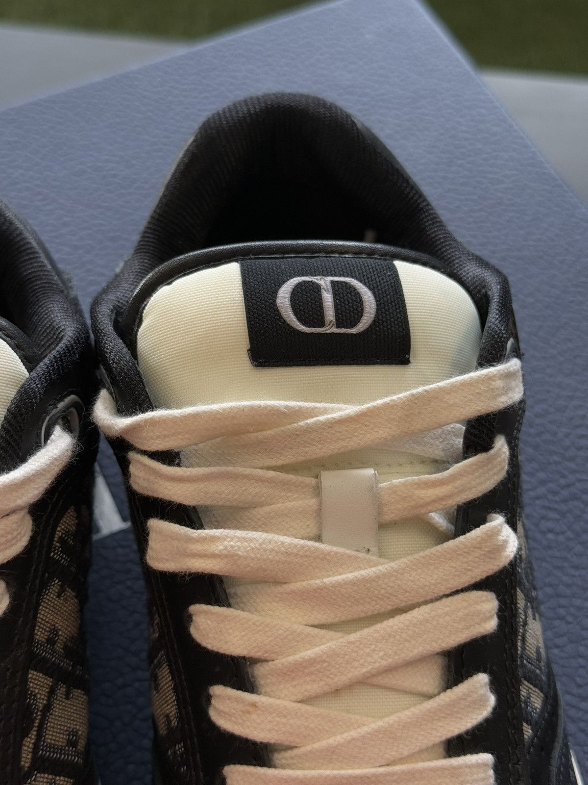 Dior Dior Low Top Calfskin Sneakers Size 38EU/5US Men’s Size US 5 / EU 37 - 10 Thumbnail