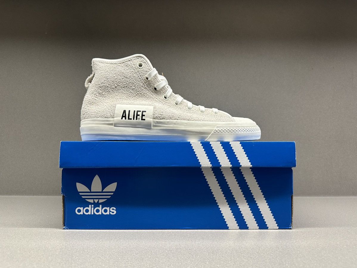 Adidas Adidas Nizza Hi Alife Cream White Size US 12 / EU 45 - 3 Thumbnail