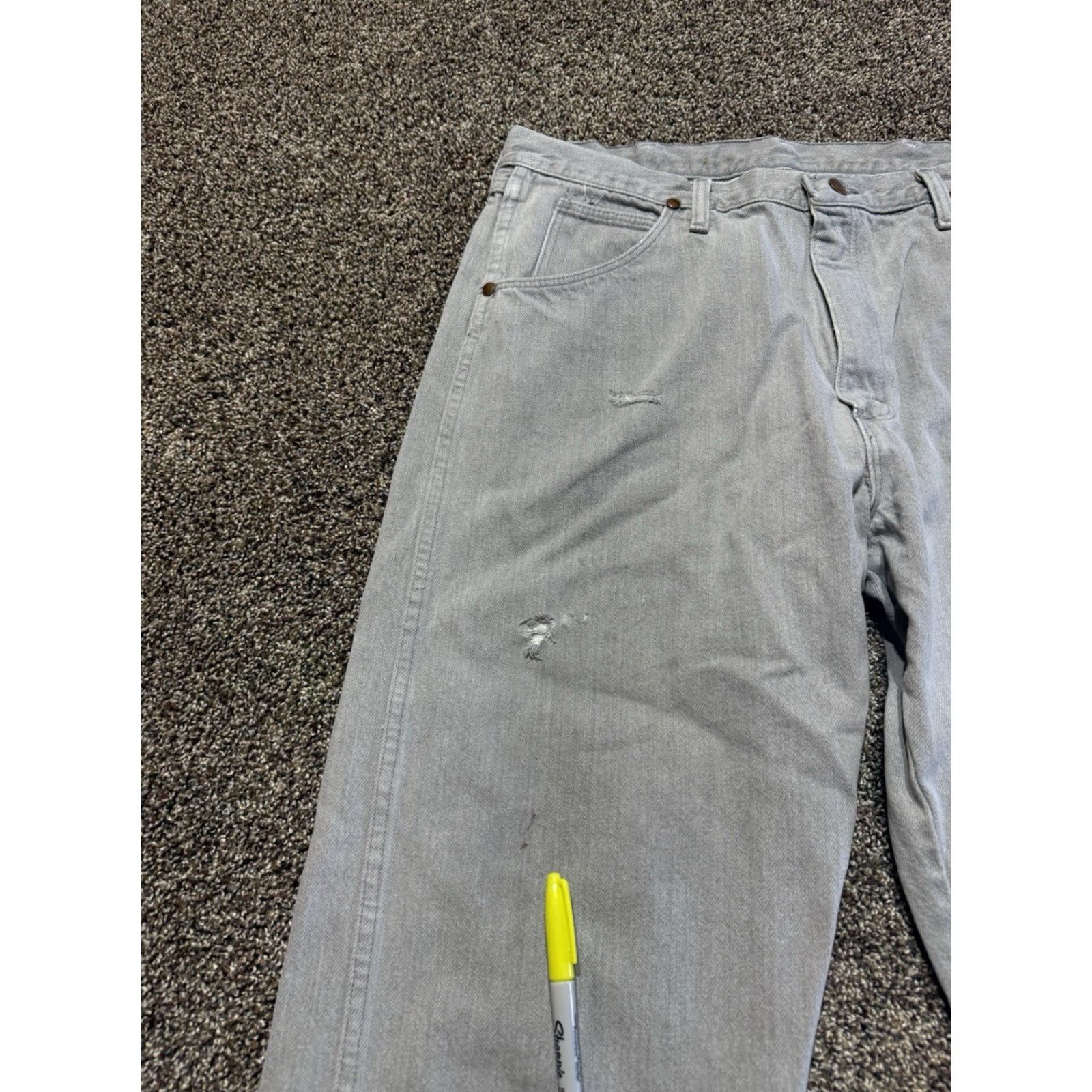 Wrangler VINTAGE Wrangler Jeans Men 38 Gray Denim Distressed 38X32 USA MADE - Wrangler 13MWZ Bootcut Regular Inseam 32 Men Size US 38 / EU 54 - 3 Thumbnail