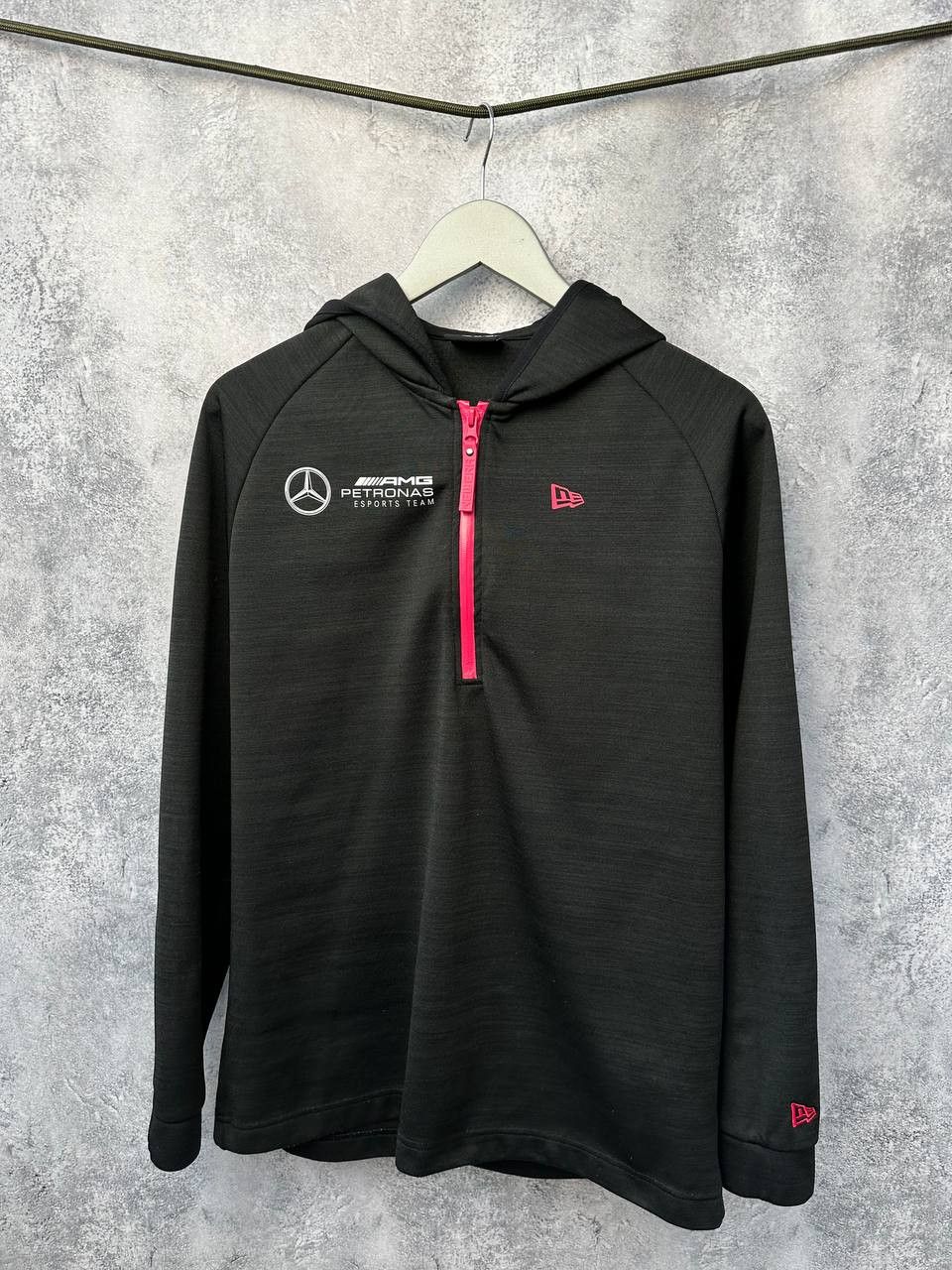 Mercedes-Benz New Era Mercedes-Benz Petronas 1/4 Zip Hoodie Size US M / EU 48-50 / 2 - 1 Thumbnail