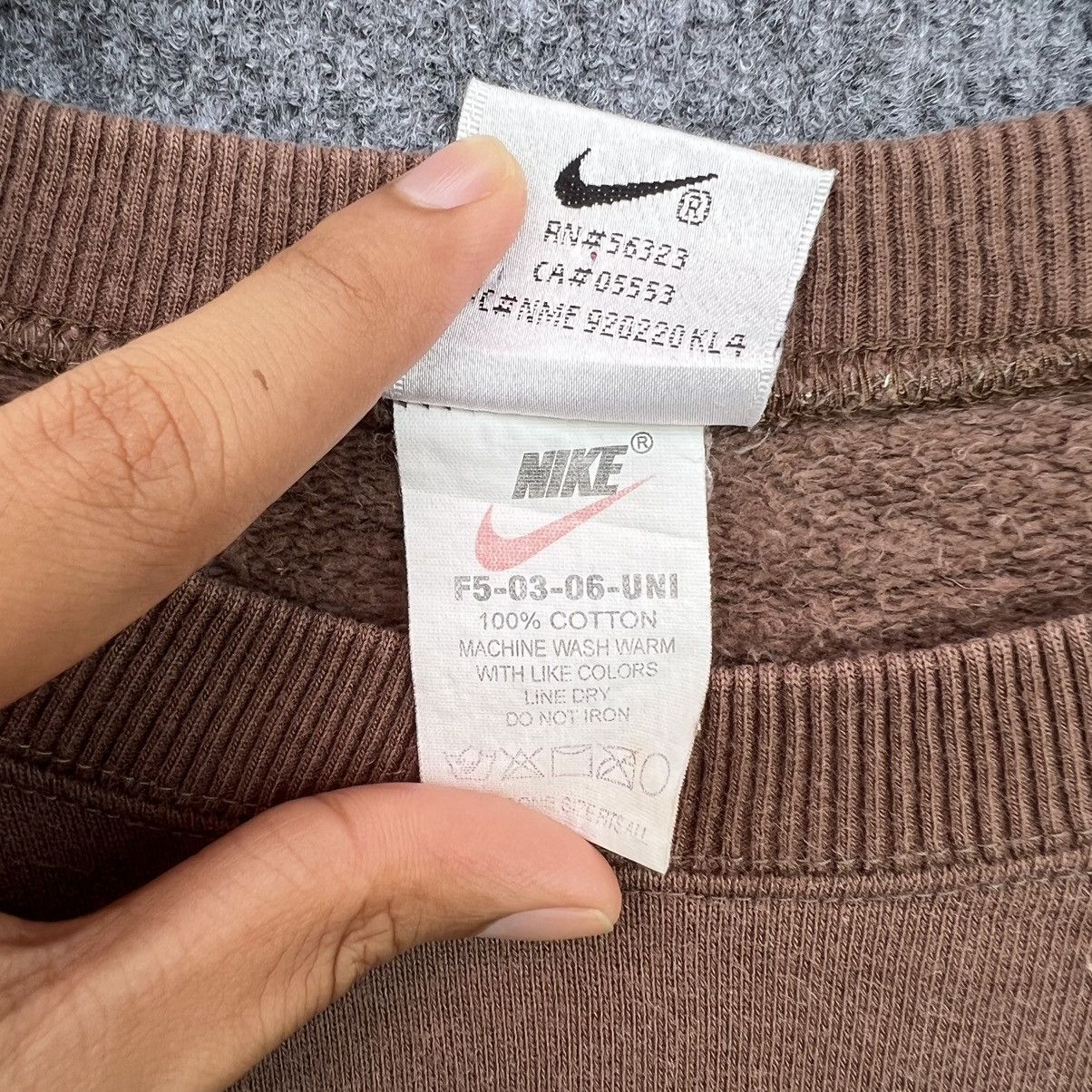 Nike × Vintage 90s Nike Big Swoosh Brown Crewneck Large Travis Style Size US L / EU 52-54 / 3 - 4 Thumbnail