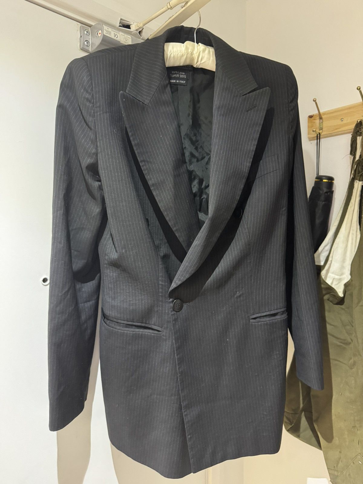 Giorgio Armani Giorgio Armani Genuine Wool Blazer Size M / US 6-8 / IT 42-44 - 4 Thumbnail
