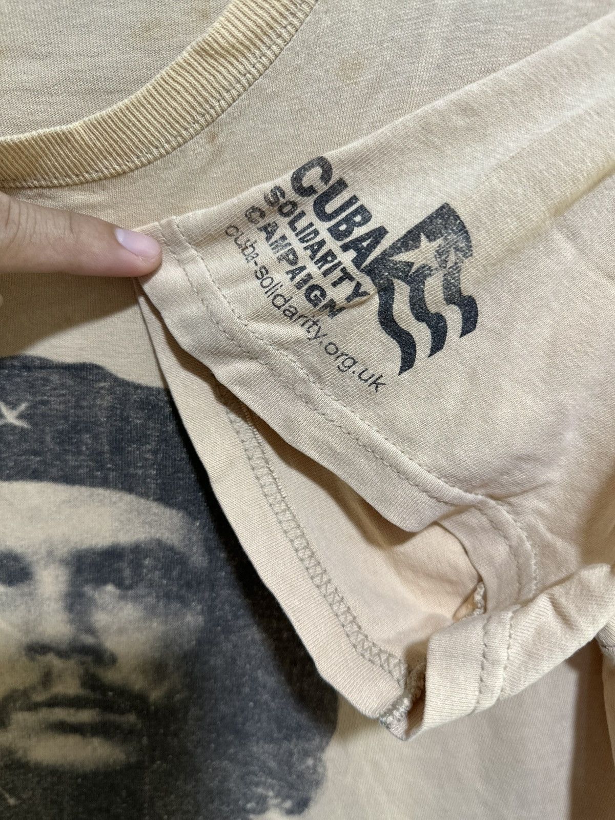 Gildan × Vintage Vintage Cuba Solidarity Campaign Faded Tee Size US S / EU 44-46 / 1 - 2 Thumbnail