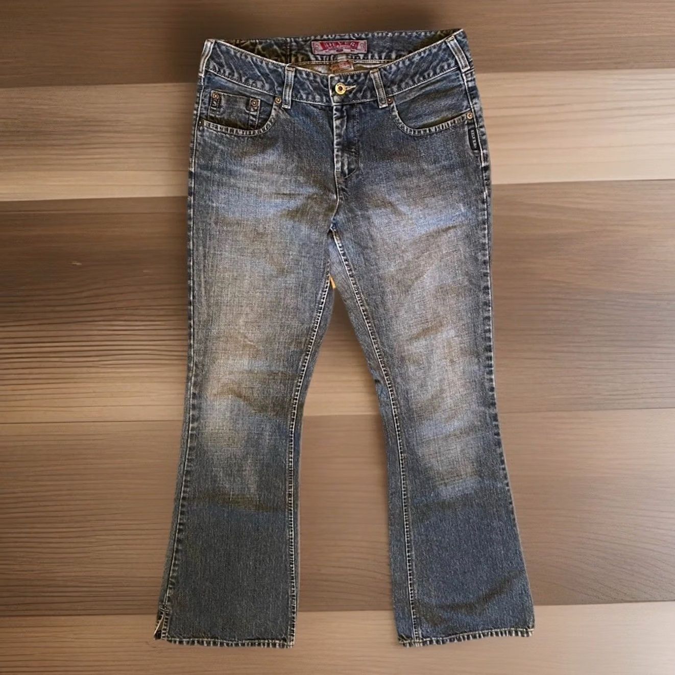 Denime VINTAGE Western Glove Works Jeans Womens 30x32 Blue Flare Med Wash Denim Jeans Flared Womens 30x32 Blue Denim Size 30" / US 8 / IT 44 - 2 Thumbnail