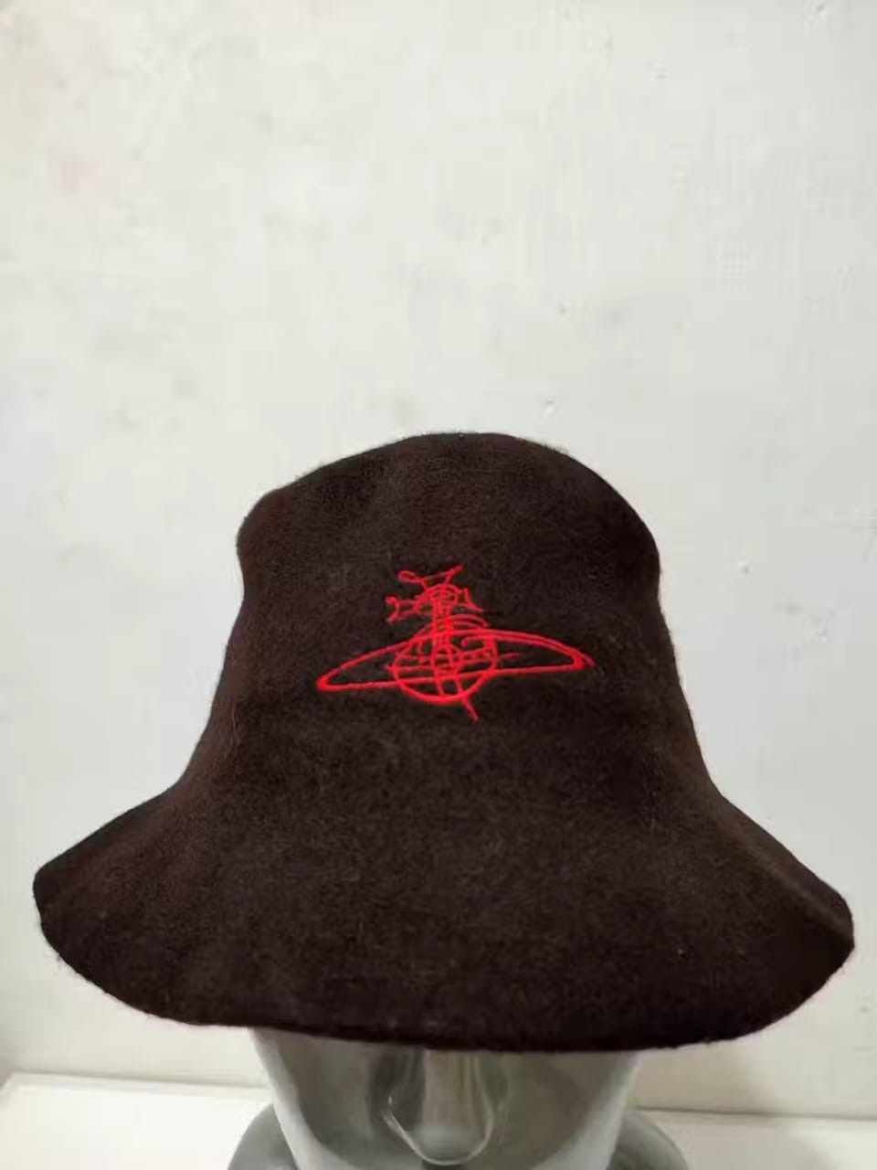 Vivienne Westwood Vivienne Westwood Embroidery Orb Logo Bucket Hats Size ONE SIZE - 3 Thumbnail