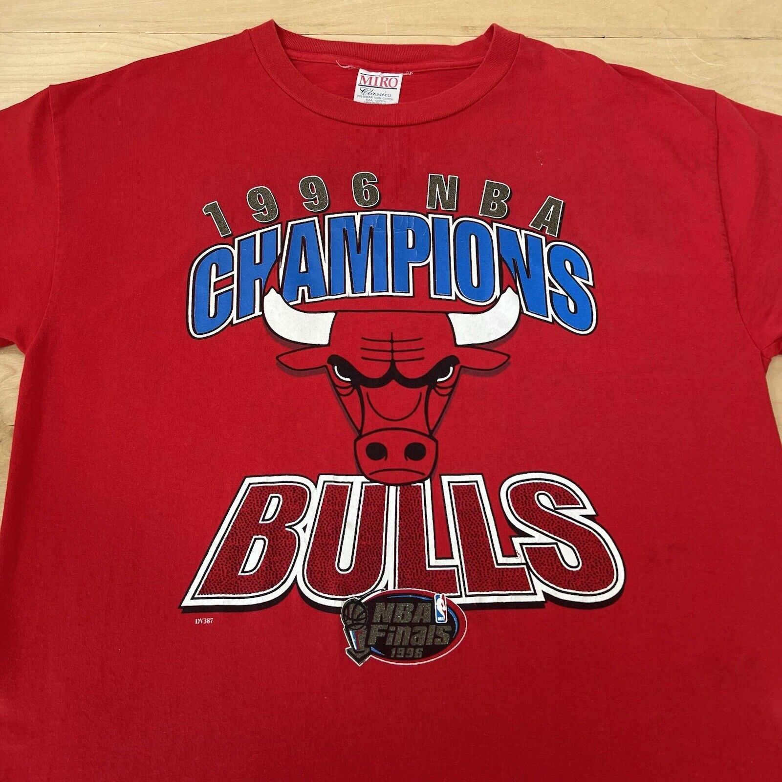 Vintage Vintage Chicago Bulls Shirt XL Red 1996 NBA Finals Champs Size US XL / EU 56 / 4 - 3 Thumbnail