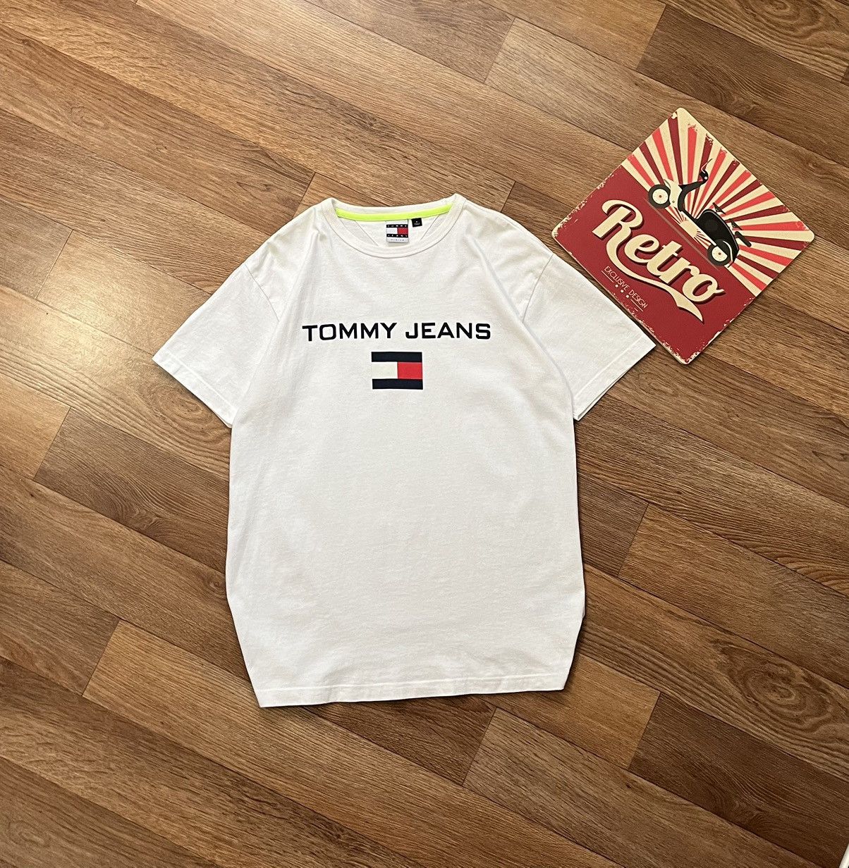 Tommy Hilfiger Tommy Hilfiger Big Logo Gorpcore Streetwear T Shirt Size US M / EU 48-50 / 2 - 1 Thumbnail