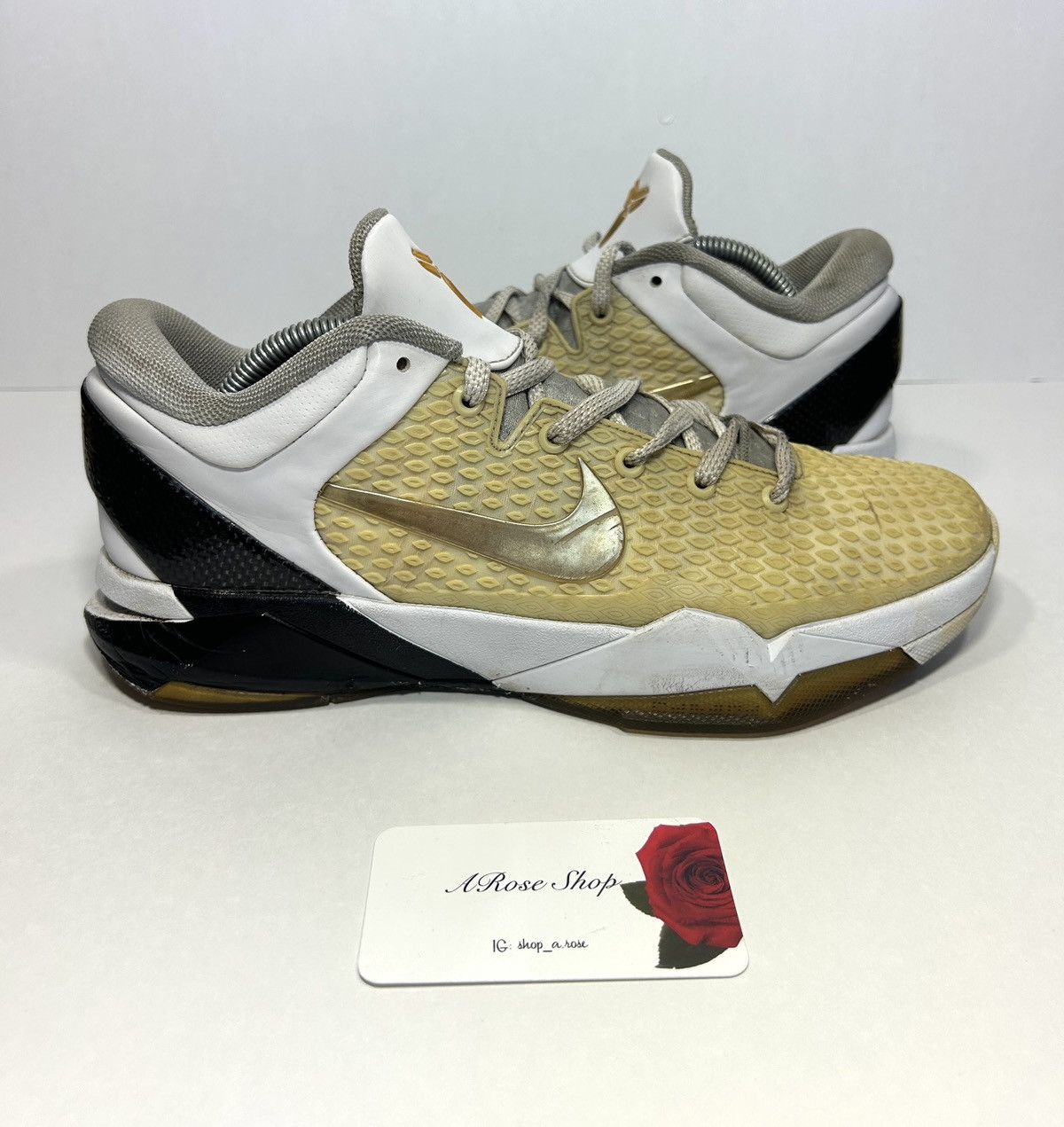 Nike Kobe System Elite 'Home' Shoes Size: 10 M - Main Image