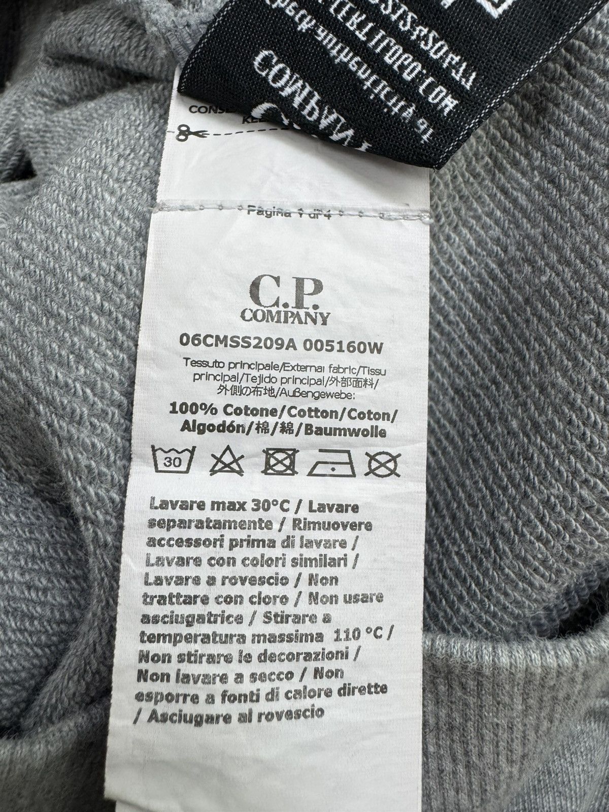 C.P. Company CP. Company Goggle Logo Crewneck Sweater Size US M / EU 48-50 / 2 - 11 Thumbnail