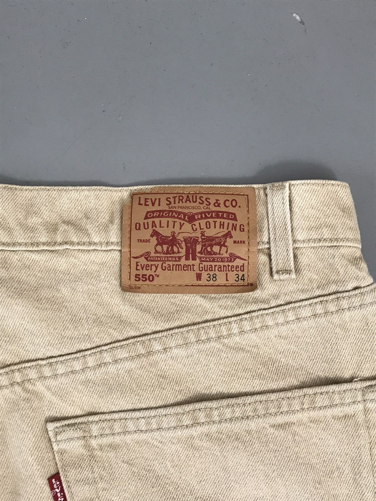 Levi's × Vintage Vintage Levi’s 550 red tab denim Size US 38 / EU 54 - 12 Thumbnail