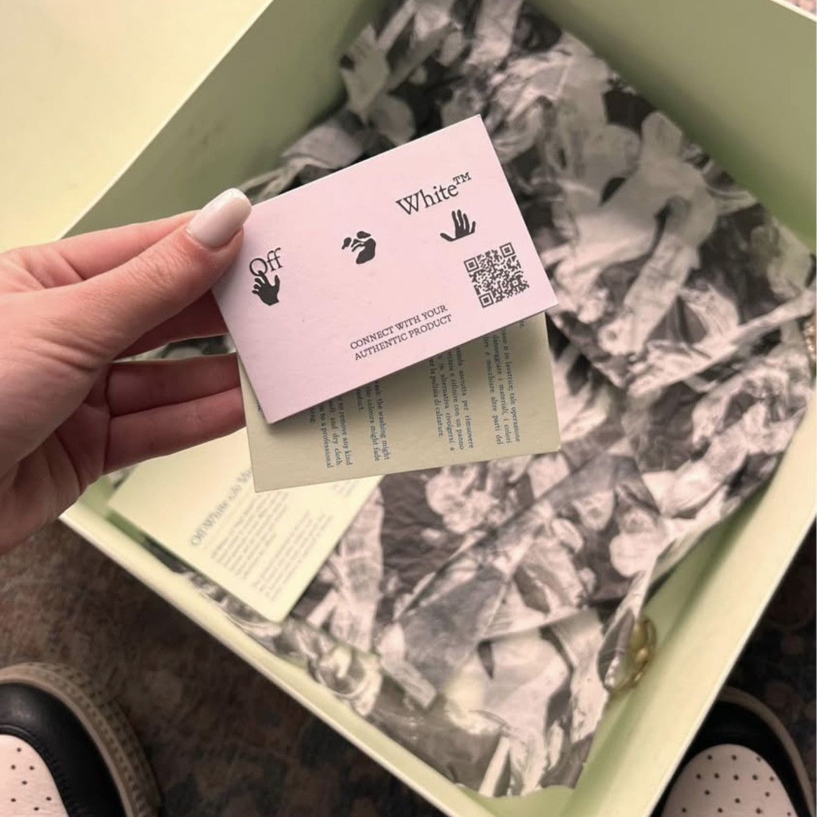 Off-White Off-White Court 3.0 Hightop Sneakers Size US 5 / IT 35 - 2 Thumbnail