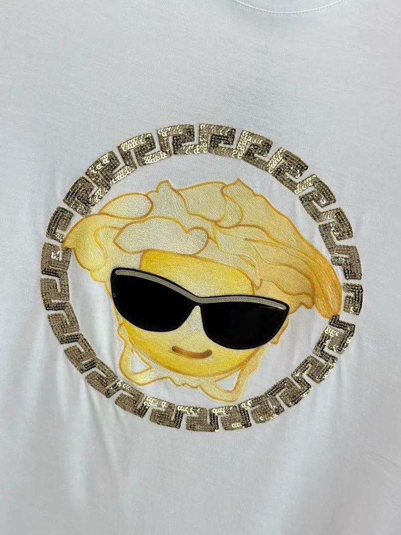 Versace Versace White embroidered crewneck short-sleeved T-shirt Size XL / US 12-14 / IT 48-50 - 6 Thumbnail