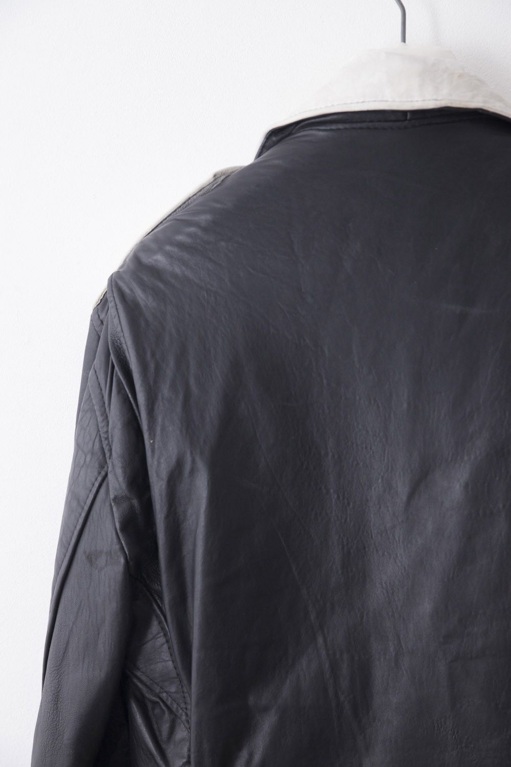 Vintage Vintage black & white leather perfecto jacket Size US L / EU 52-54 / 3 - 4 Thumbnail