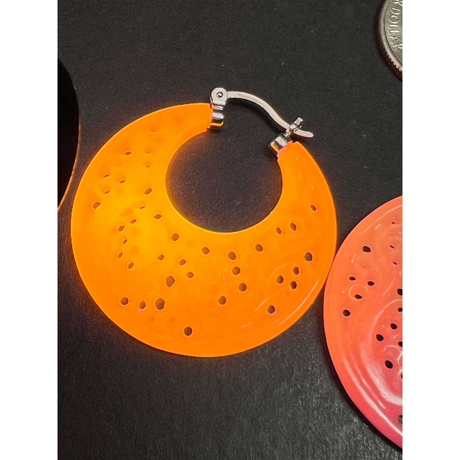 Other NEW pink jade carved dragon hoop earrings with 925 silver Size ONE SIZE - 9 Thumbnail