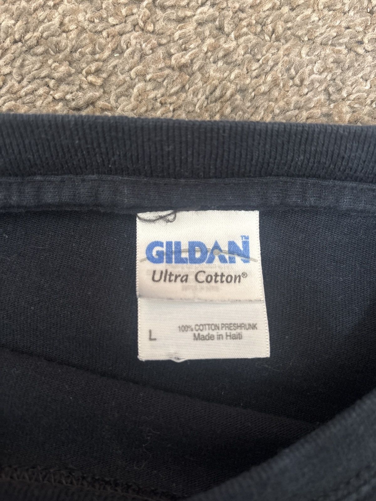 Gildan Vintage Banff Canda Bear Essentials Tee Size US L / EU 52-54 / 3 - 3 Thumbnail