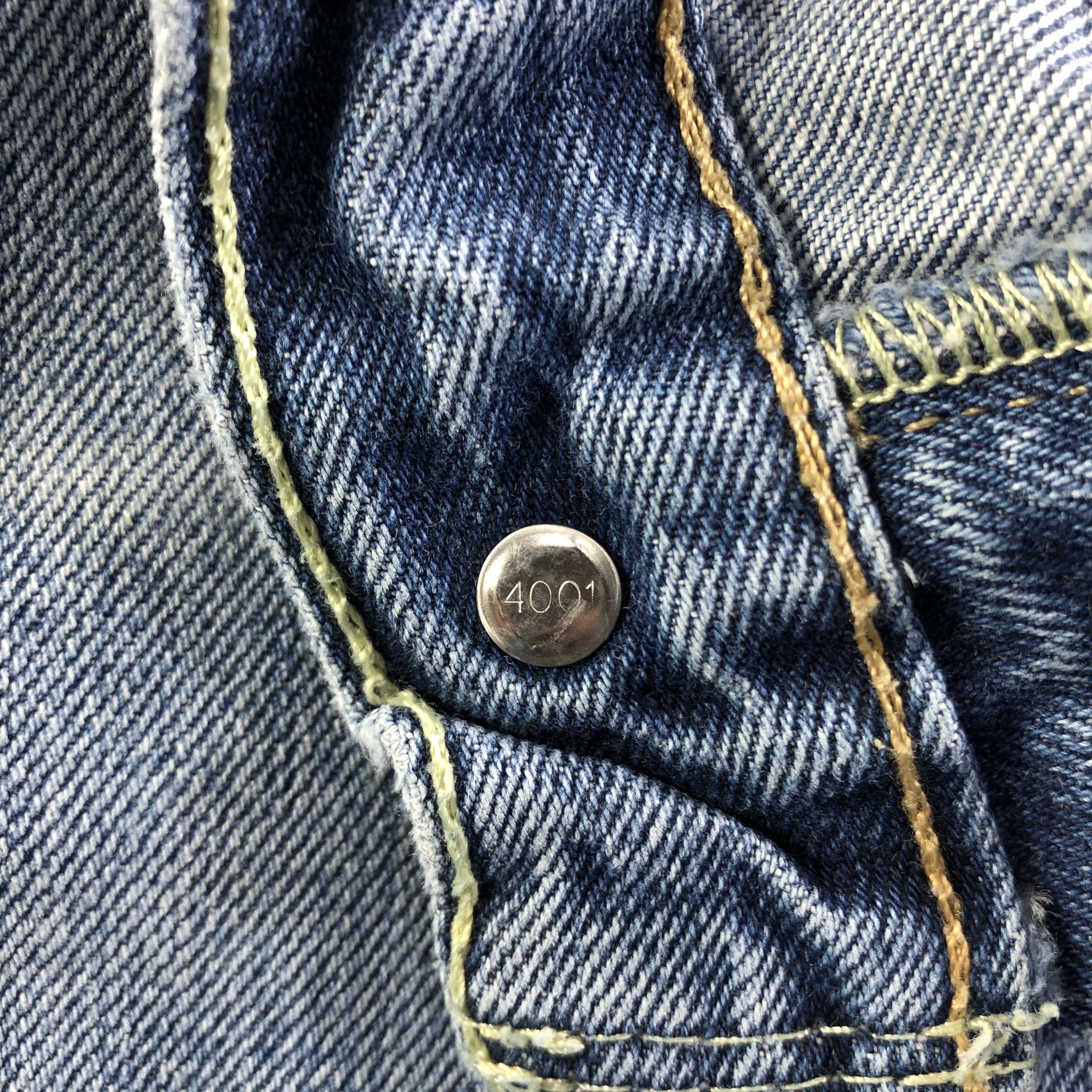 Levi's Vintage Blue Wash Levis 569 Jeans-J3501 Size US 39 - 9 Thumbnail