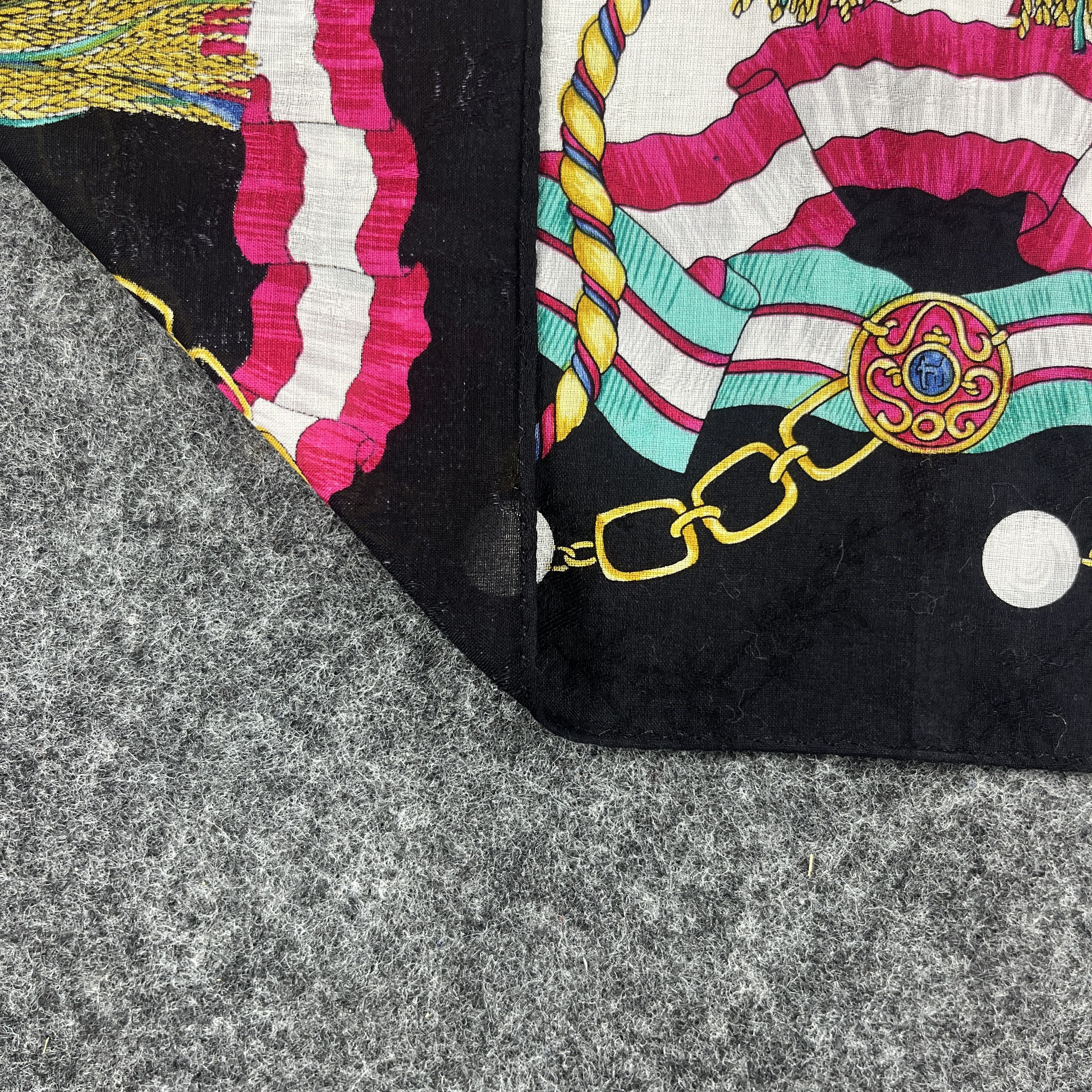 Roberta di Camerino Roberta Di Camerino Handkerchief / Neckerchief B246 Size ONE SIZE - 9 Thumbnail