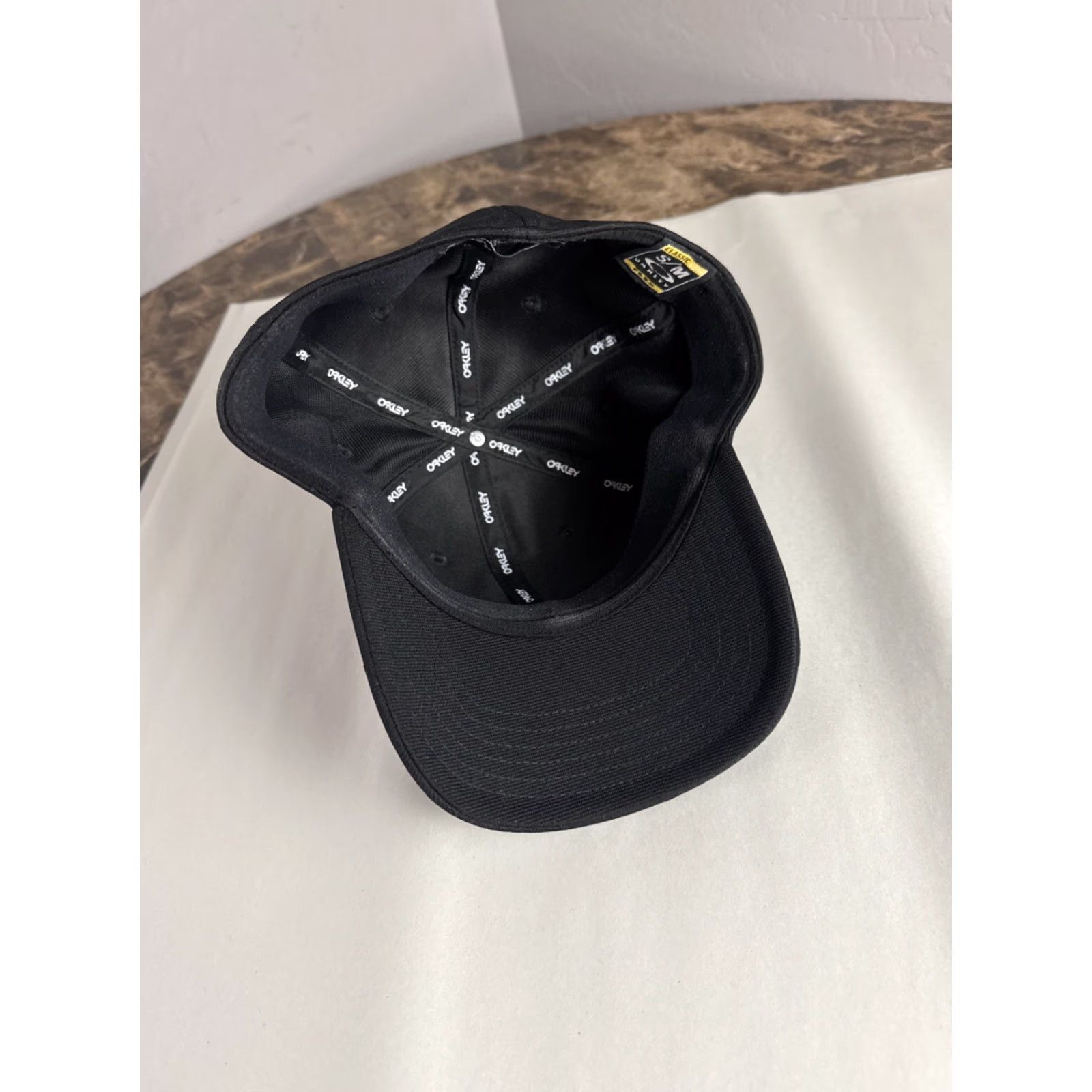 Oakley Oakley Cap Hat Tincan Fitted Flex Fit S/M Classic Low Black US Flag Logo Men Cap Hat Size ONE SIZE - 5 Thumbnail