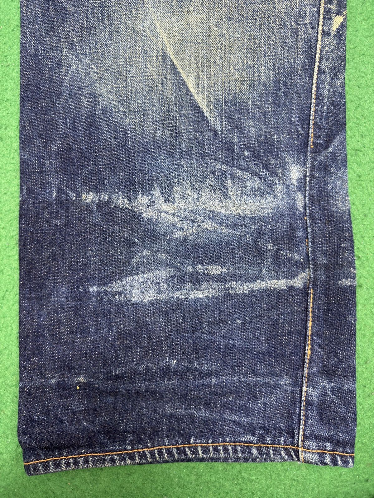 Evisu A29 Thrashed Evisu No 1 Special Distressed Mud Wash Size US 33 - 19 Thumbnail