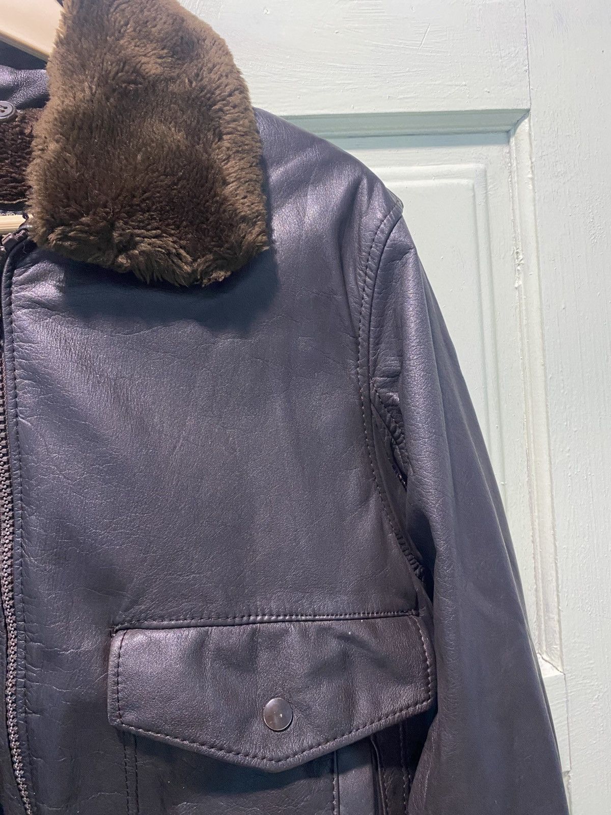 Genuine Leather Vintage Sunbird Leather Bomber Jacket Sherling Made Japan Size US L / EU 52-54 / 3 - 4 Thumbnail