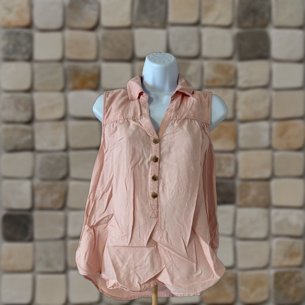 Vintage Time and Tru Blouse Top Sleeveless Women Small Pink V Neck 4 Buttons Casual Bohemian Tank Top Shirt Regular Size S Girls Womens Mens Size S / US 4 / IT 40 - 1 Thumbnail