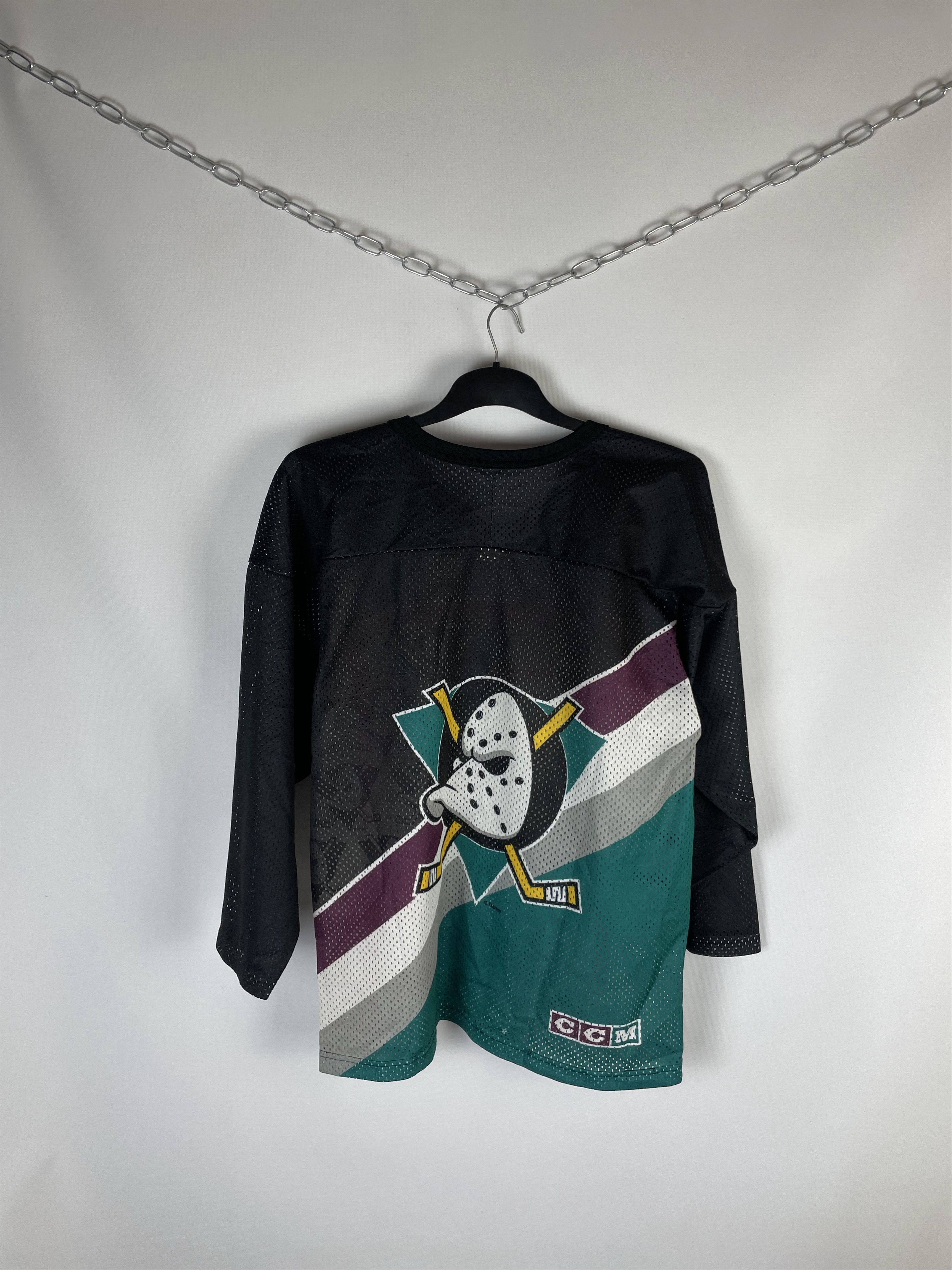 Ccm Vintage CCM/Disney Mighty Ducks Jersey Size US M / EU 48-50 / 2 - 7 Thumbnail