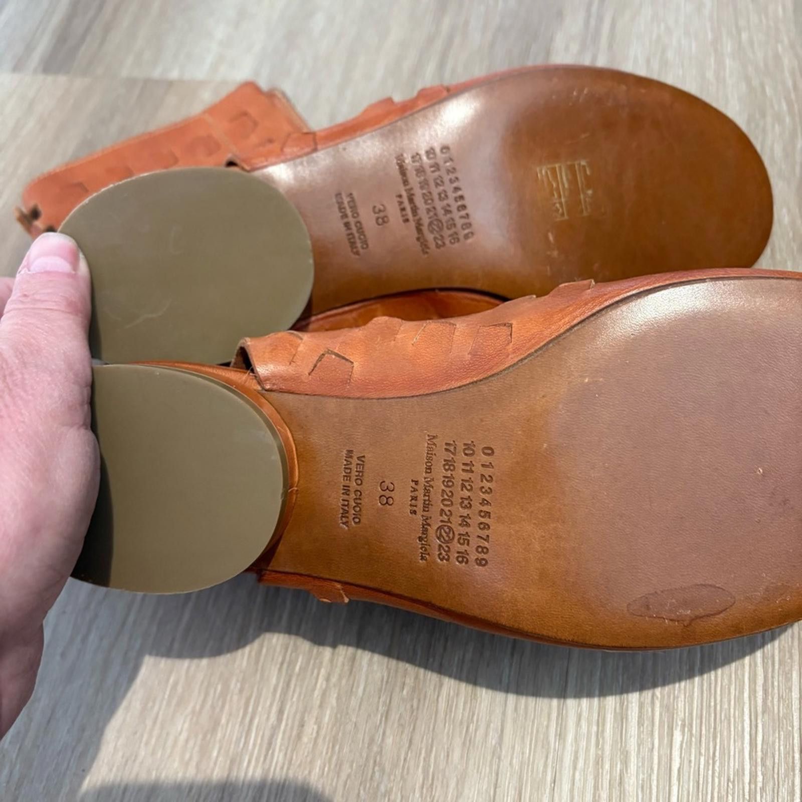 Maison Margiela Maison Margiela Tabi Style Cutout Leather Sandals Brown Size US 7.5 / IT 37.5 - 7 Thumbnail