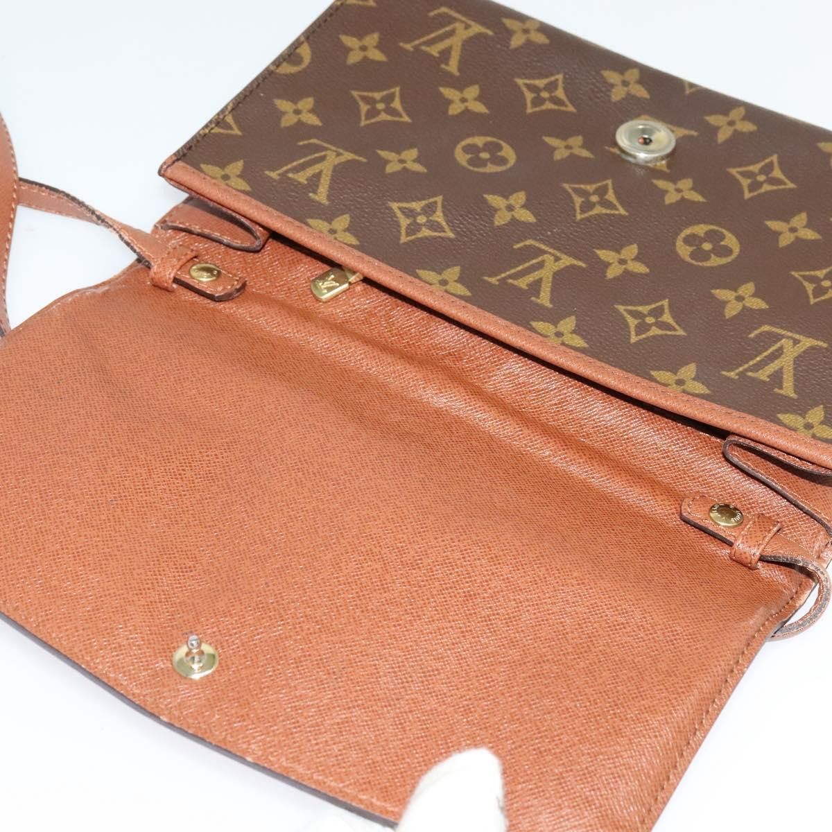 Louis Vuitton LOUIS VUITTON Monogram Bordeaux 24 Shoulder Bag M51798 Size ONE SIZE - 9 Thumbnail