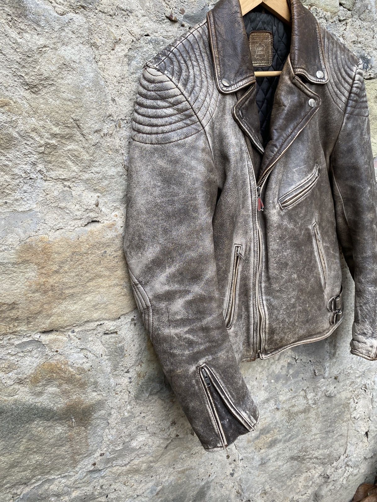 Vintage Rare Vintage 80s True Punk Distressed Leather Biker Jacket Size US M / EU 48-50 / 2 - 2 Thumbnail
