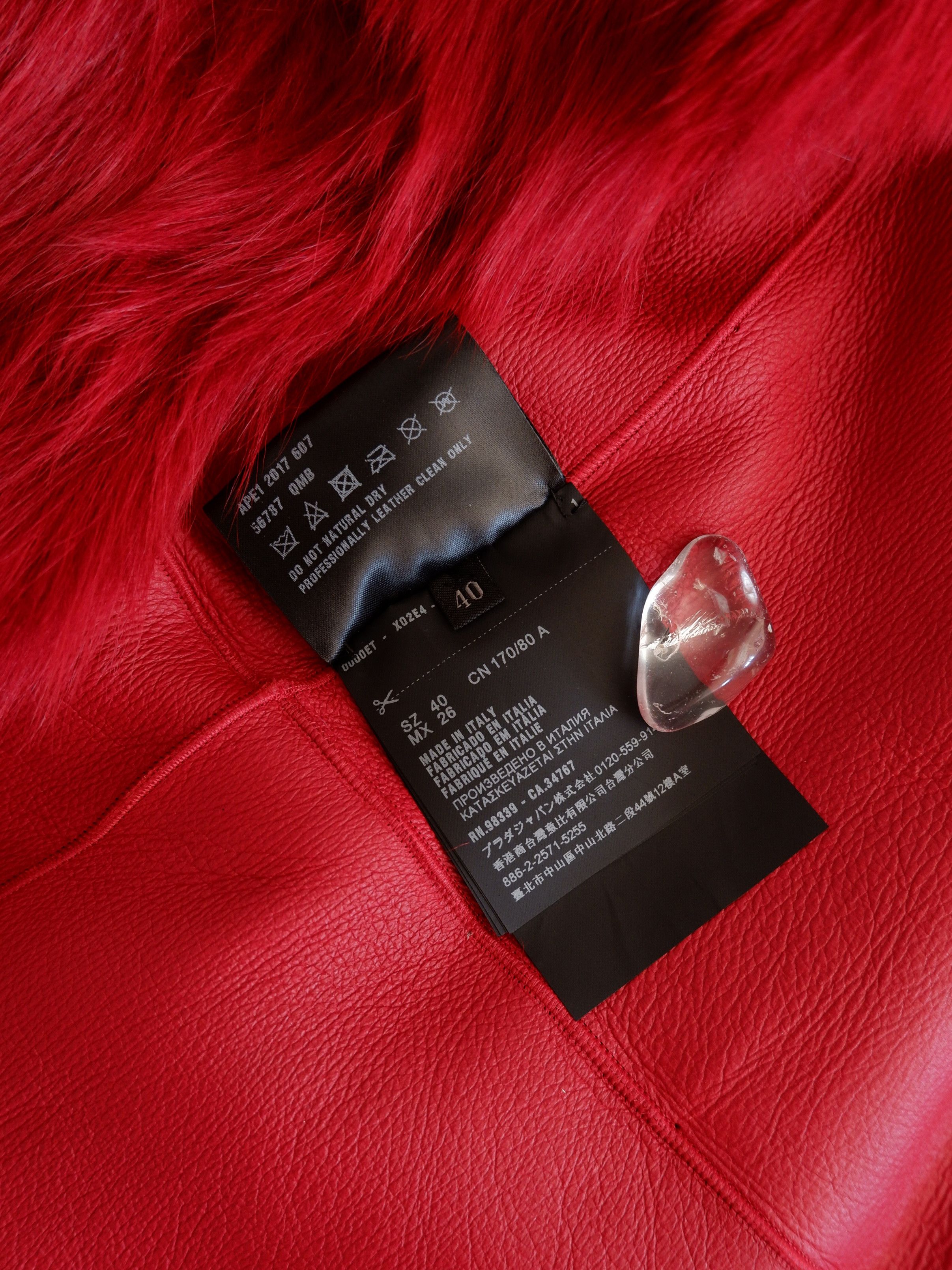 Prada Last drop! Prada red dyed sheep fur coat AW17 Size S / US 4 / IT 40 - 11 Thumbnail