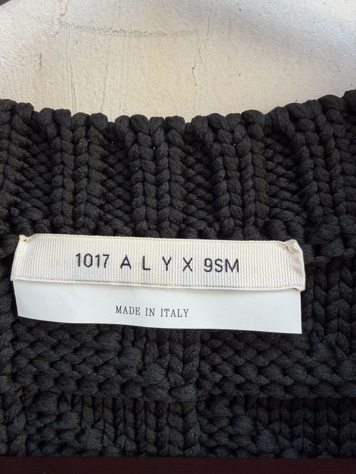 1017 ALYX 9SM 1017 ALYX 9SM Cable Knit Swaeter Vest Black Size US S / EU 44-46 / 1 - 2 Thumbnail