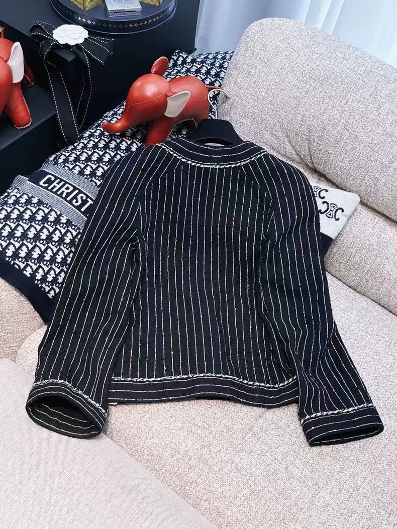 Chanel Chanel 23P black round-neck pink and white striped jacket Size XXS / US 00 / IT 34 - 2 Thumbnail