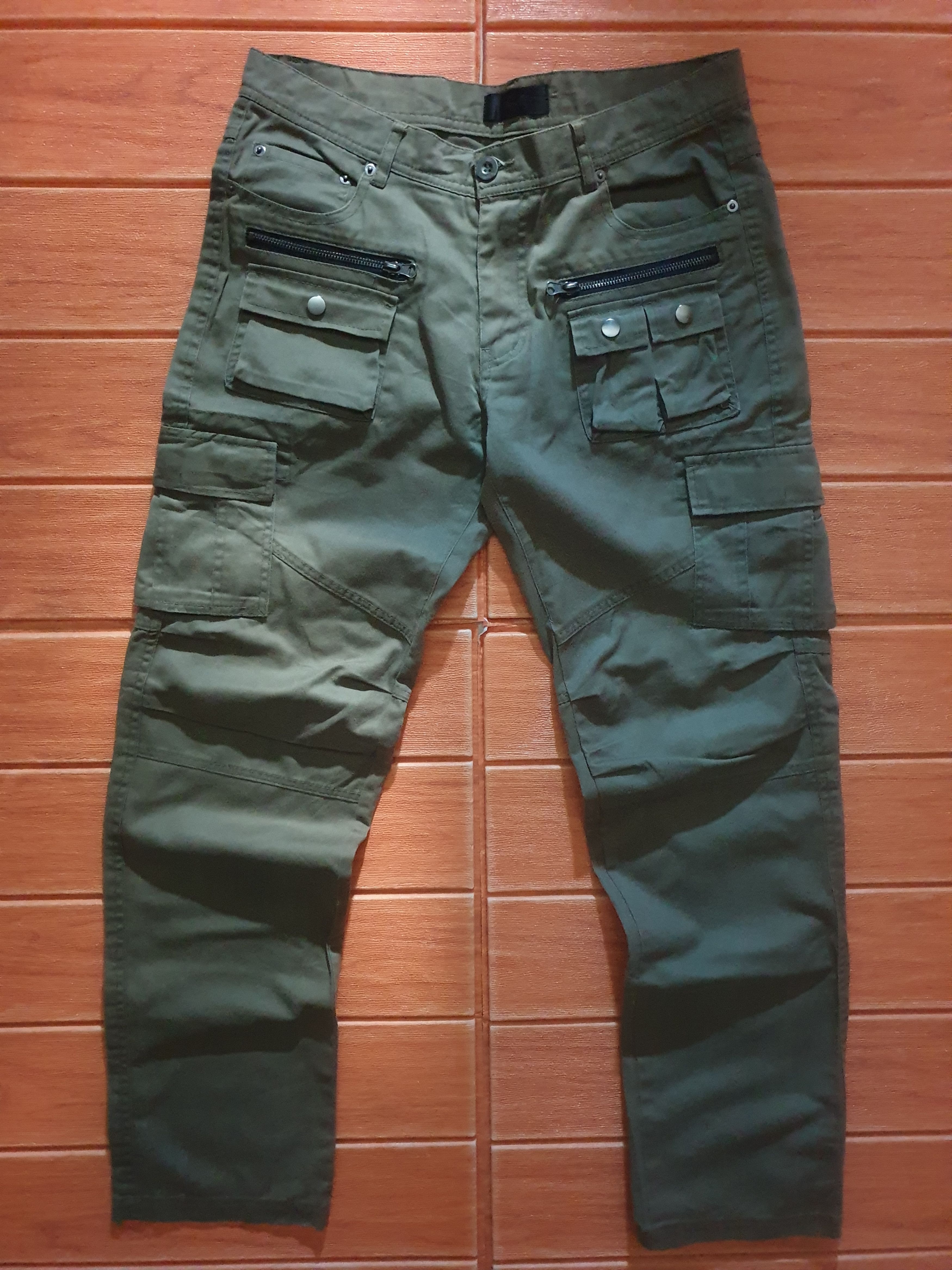 Japanese Brand 💥Sparkle multipocket green colour pant Size US 33 - 1 Thumbnail