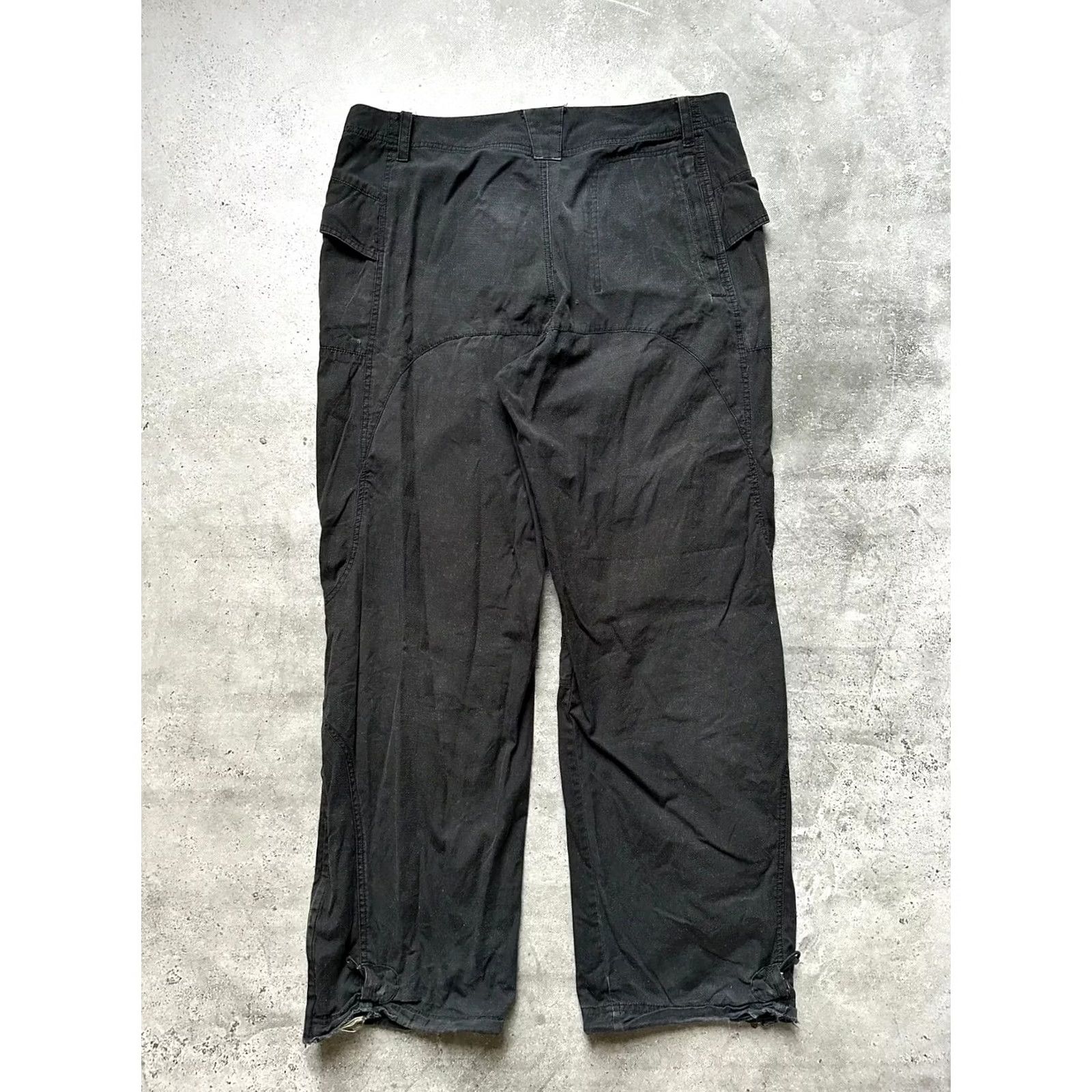 Nike VINTAGE Nike Pants Mens XL Black Track Pants Waist - 49 cm inseam 80 cm front rise 30 cm thigh 34 cm knee 29 cm Size US 36 / EU 52 - 2 Thumbnail