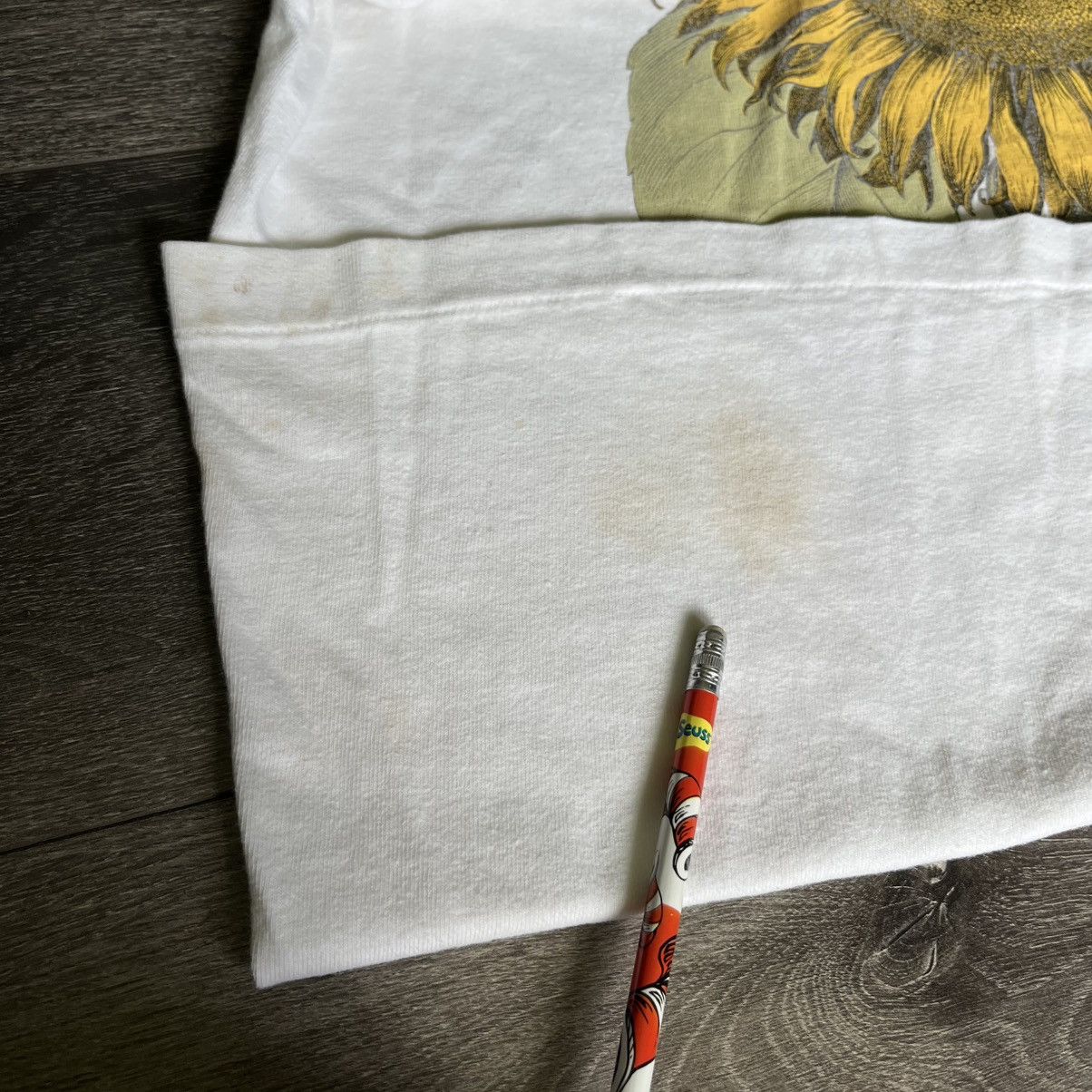 Vintage Vintage 90s Flos Solis Maior Sunflower Art Painting Logo Tee Size US L / EU 52-54 / 3 - 12 Thumbnail