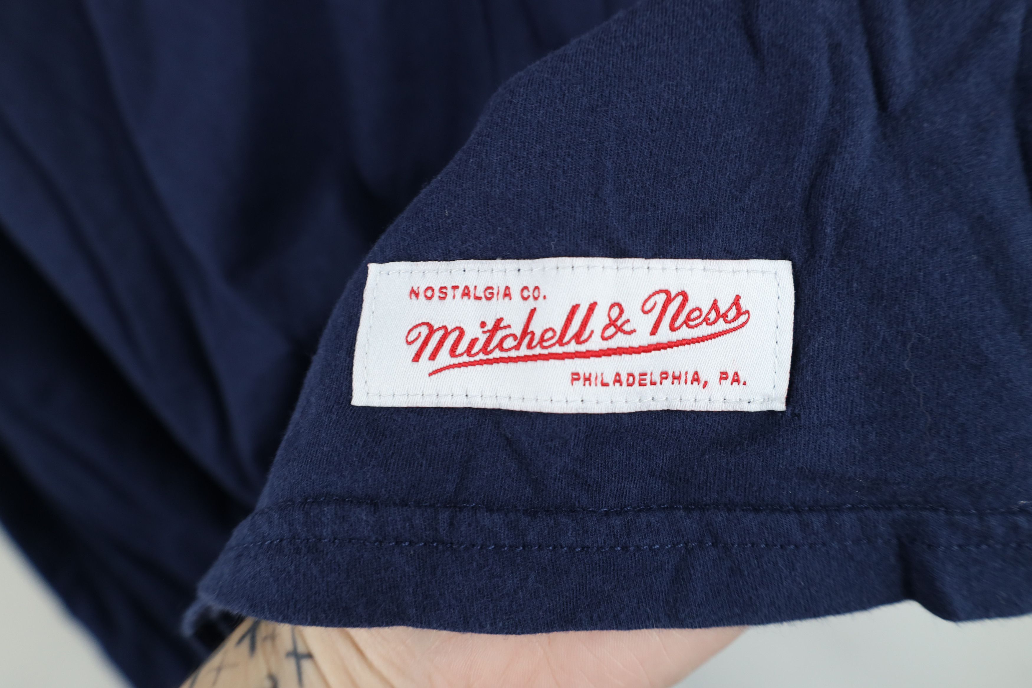 Mitchell & Ness Mitchell & Ness Cleveland Indians Baseball Jersey T-Shirt Size US XL / EU 56 / 4 - 5 Thumbnail