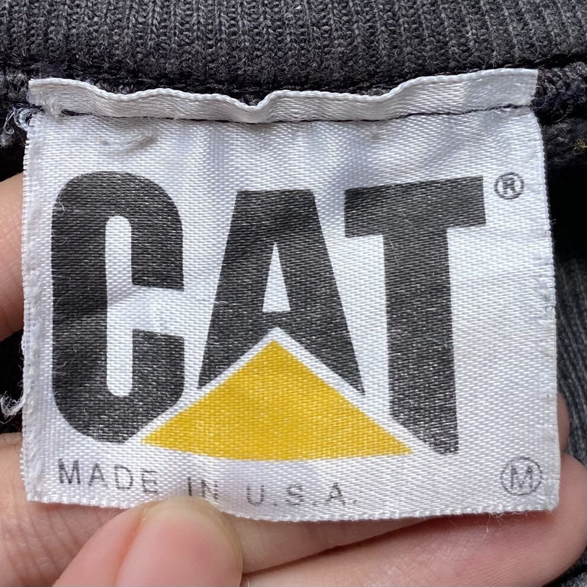 Vintage Vintage Brand Carterpillar Made In Usa Sweatshirt 1990s Size US M / EU 48-50 / 2 - 10 Thumbnail