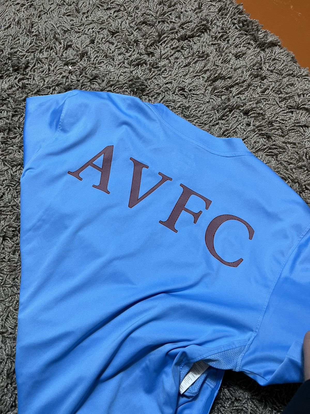 Nike ASTON VILLA AVFC NIKE TRAINING 2011/12 SOCCER JERSEY Y2K Size US L / EU 52-54 / 3 - 6 Thumbnail